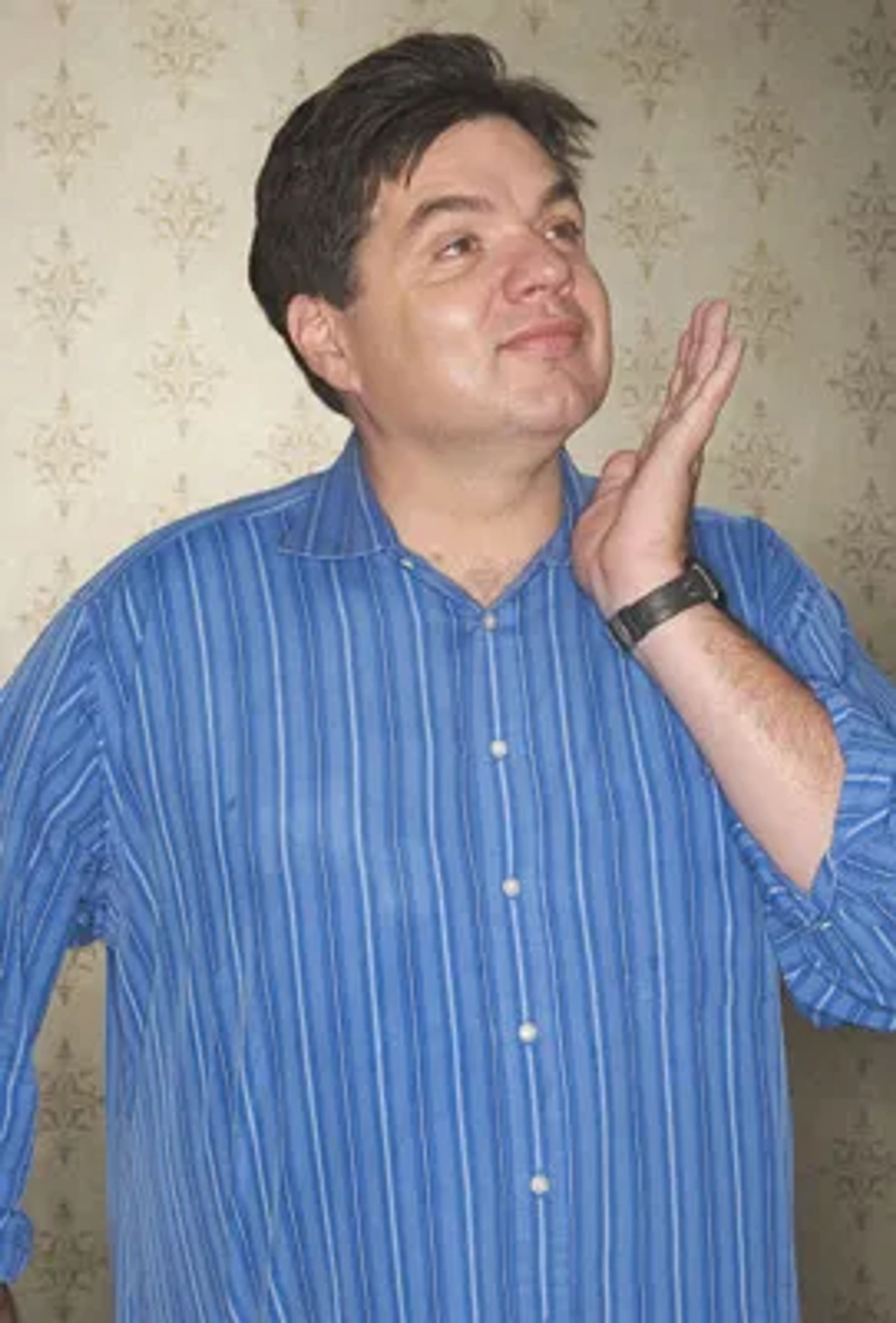 Oliver Platt at an event for Pieces of April (2003)