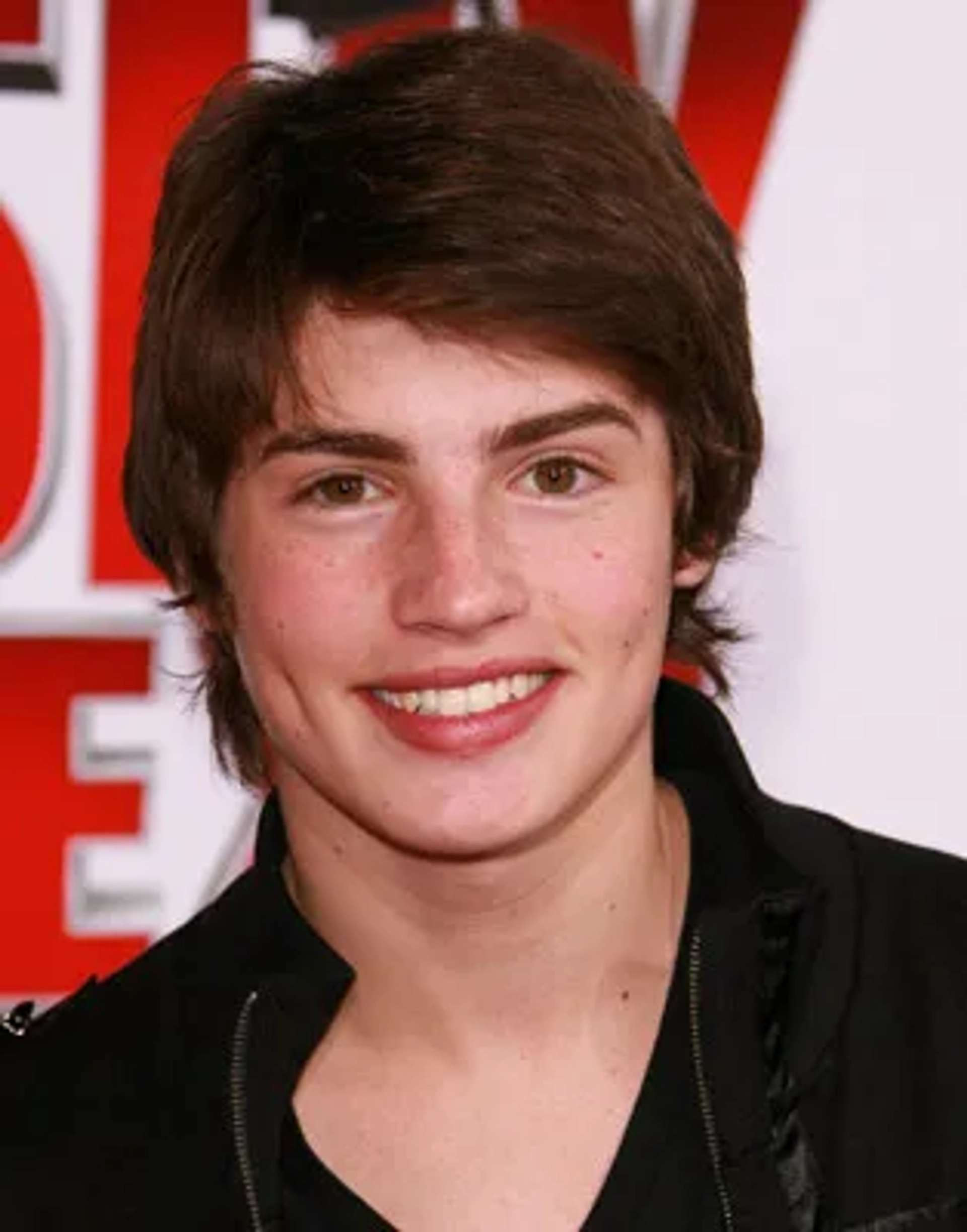 Gregg Sulkin at an event for The Spy Next Door (2010)