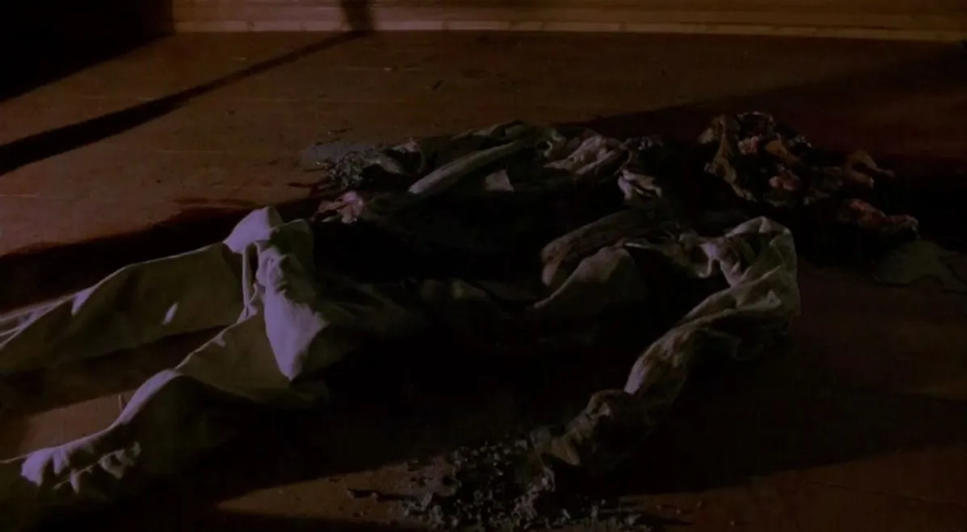 فیلم کودکان ذرت ۵: زمین‌های وحشت (Children of the Corn V: Fields of Terror 1998)