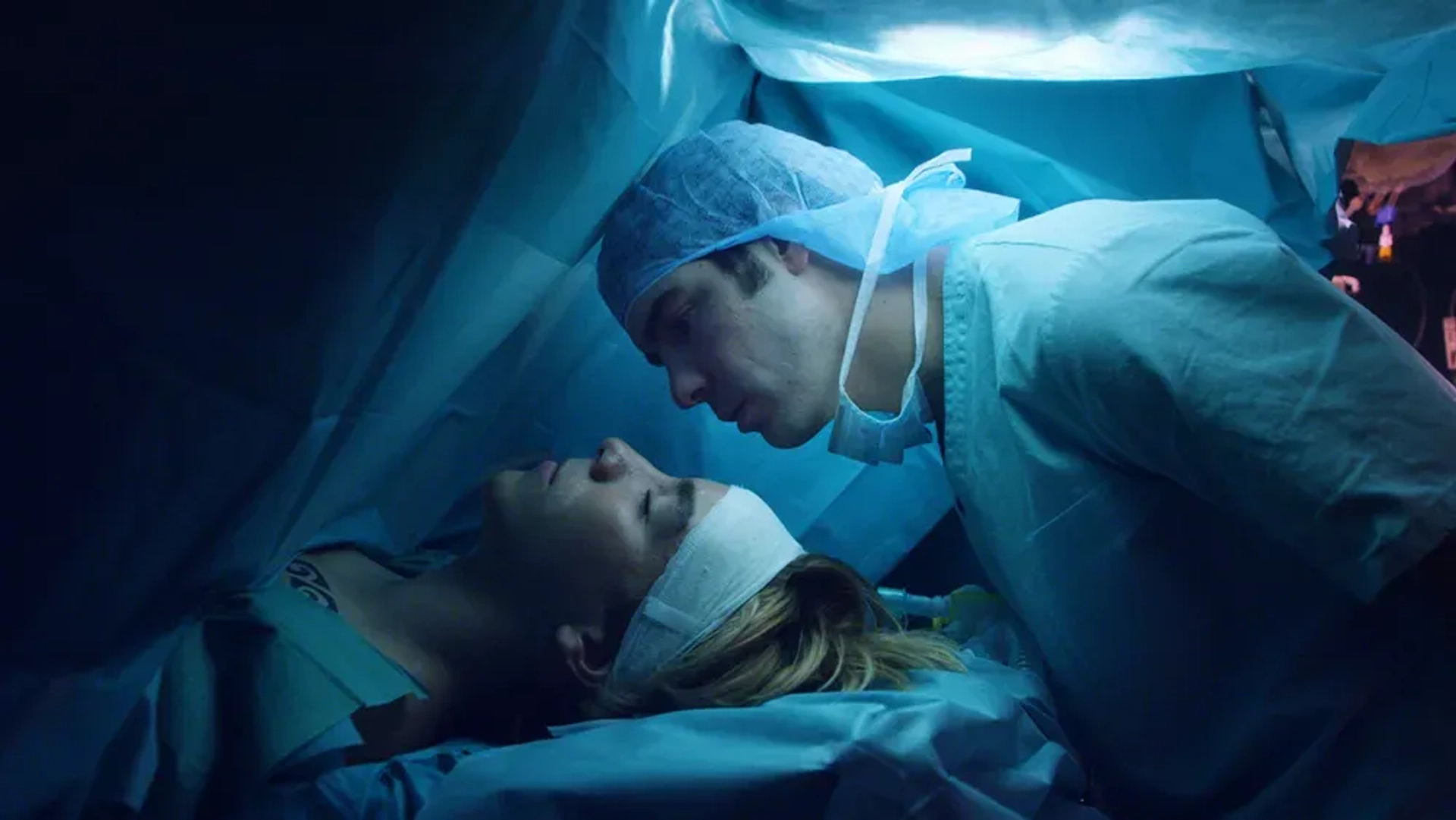 زنده ها را شفا بده