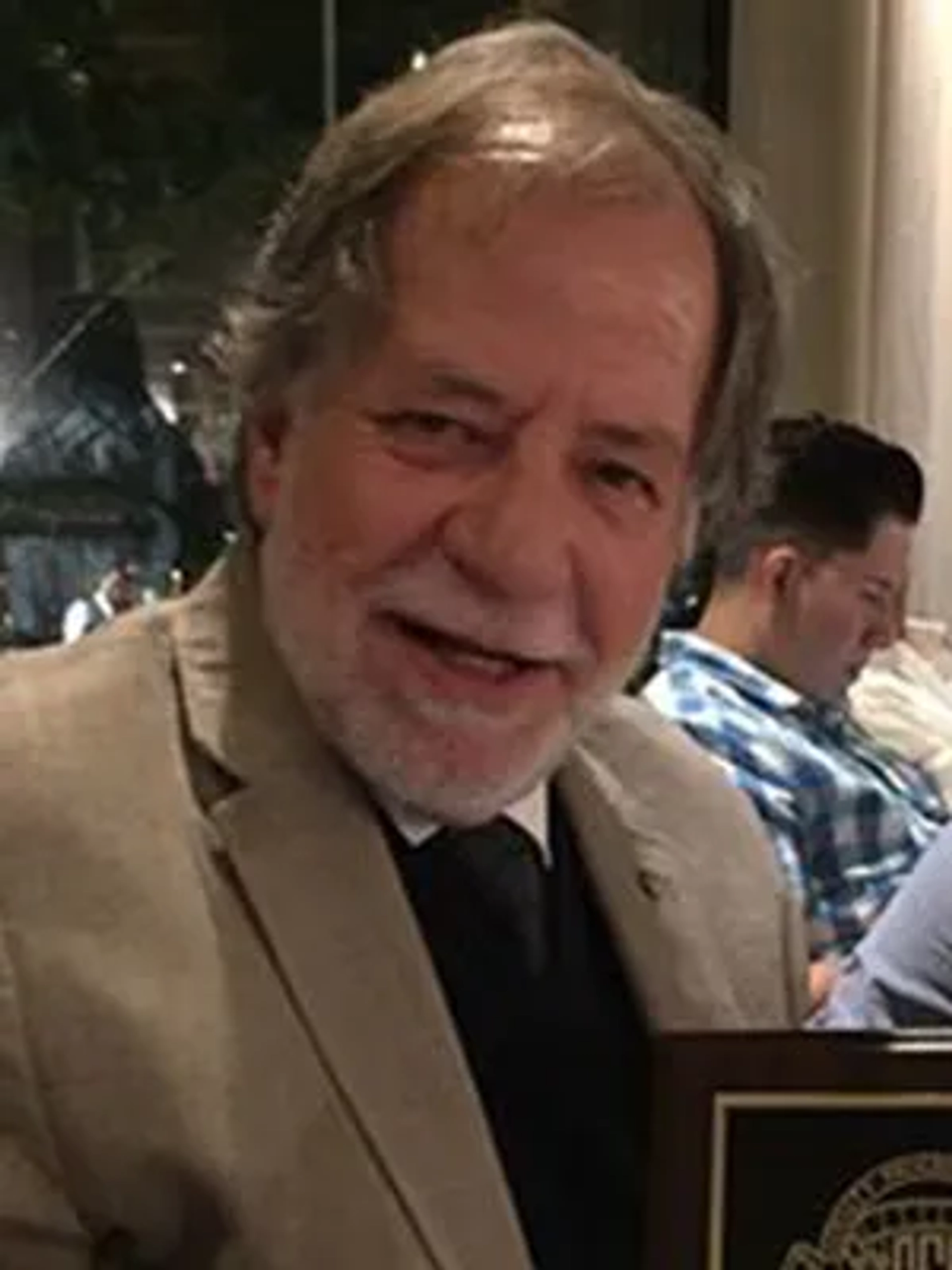 هنر هوفمن