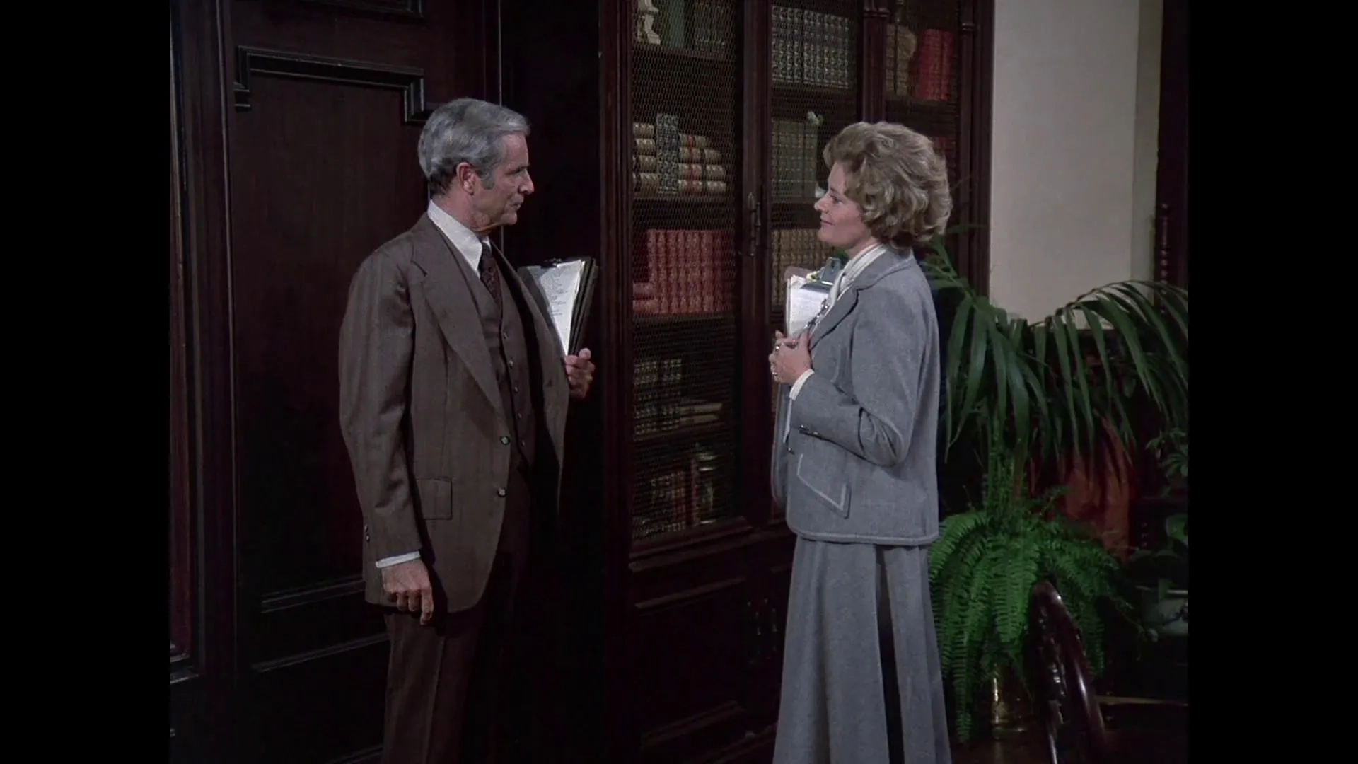 Tim O'Connor and Joyce Van Patten in Columbo: Old Fashioned Murder (1976)