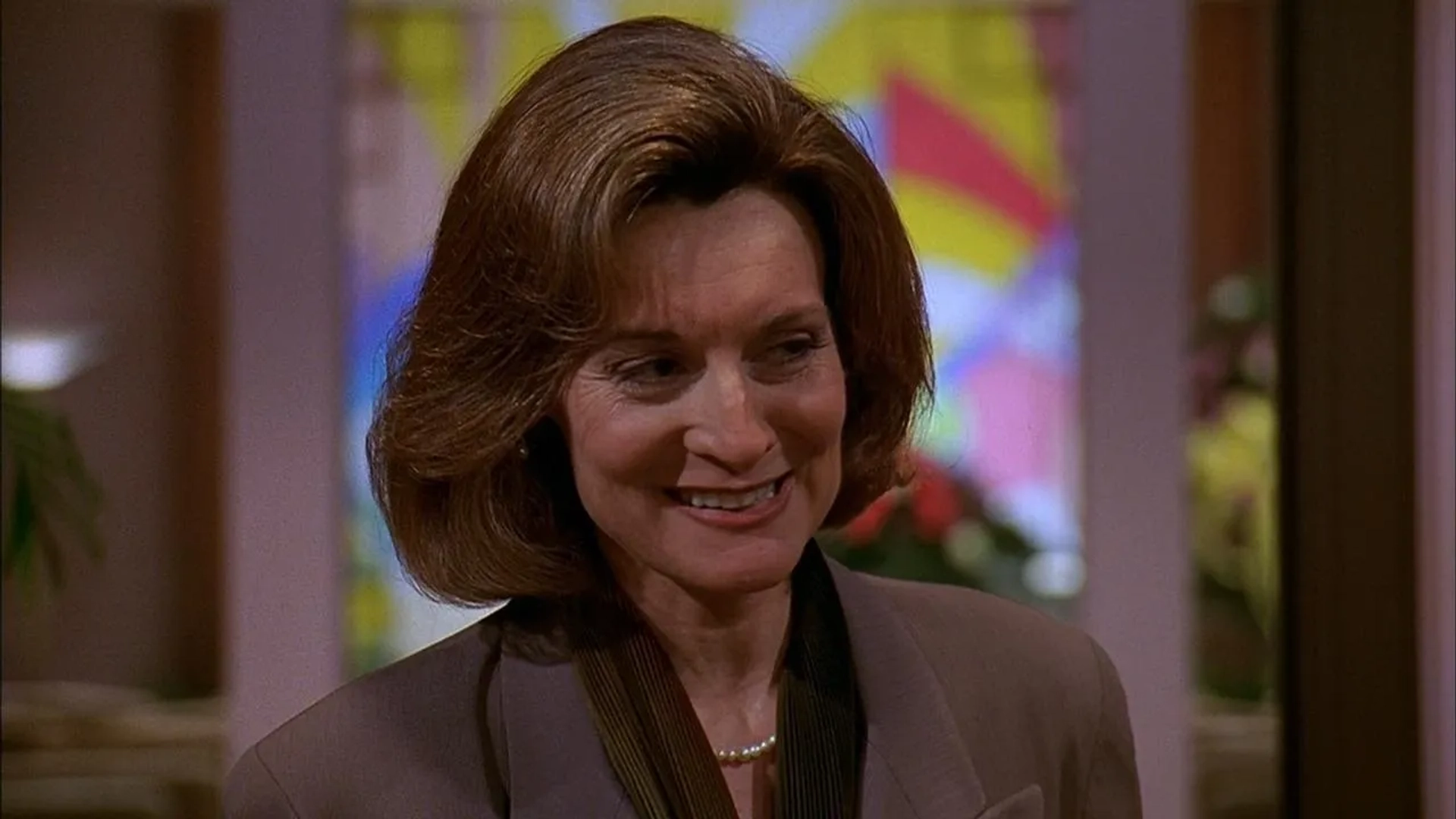 Catherine McGoohan in Columbo: Ashes to Ashes (1998)