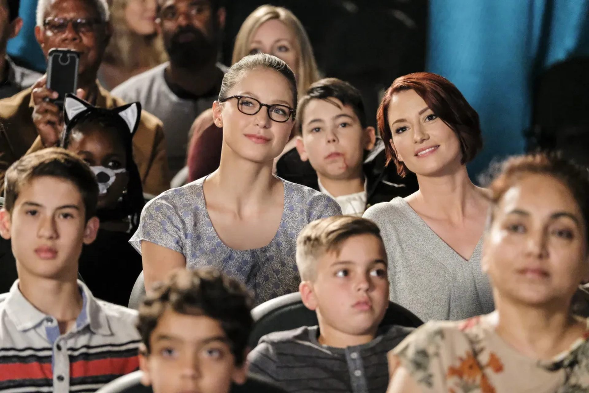 Chyler Leigh and Melissa Benoist in Supergirl (2015)