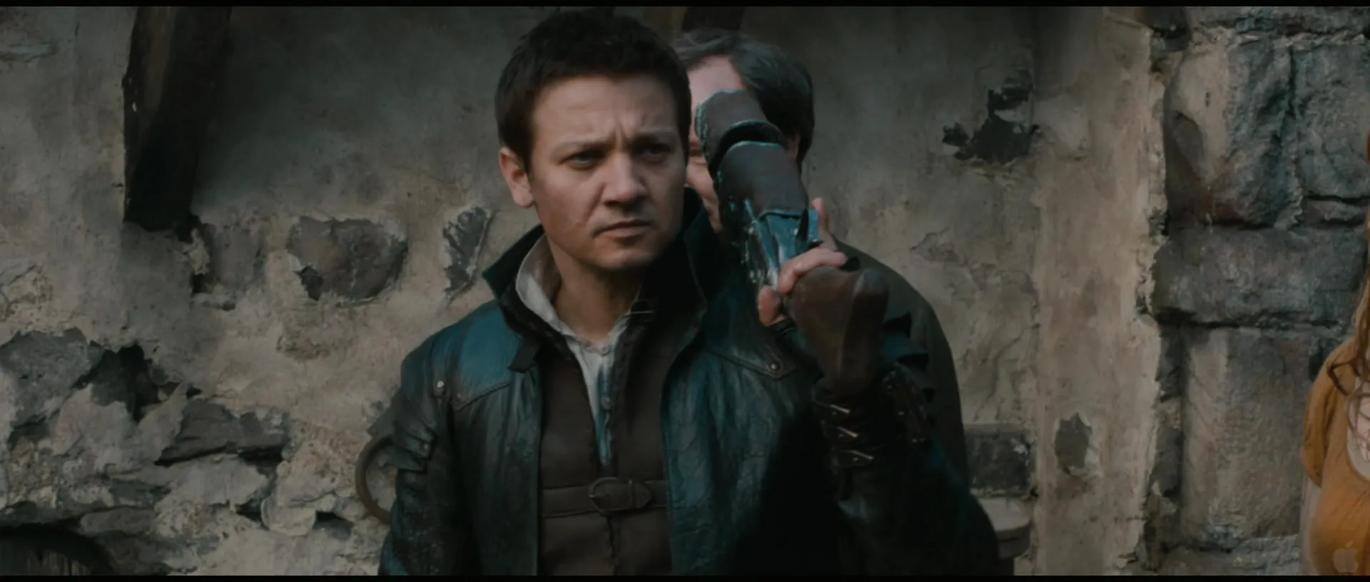 Jeremy Renner in Hansel & Gretel: Witch Hunters (2013)