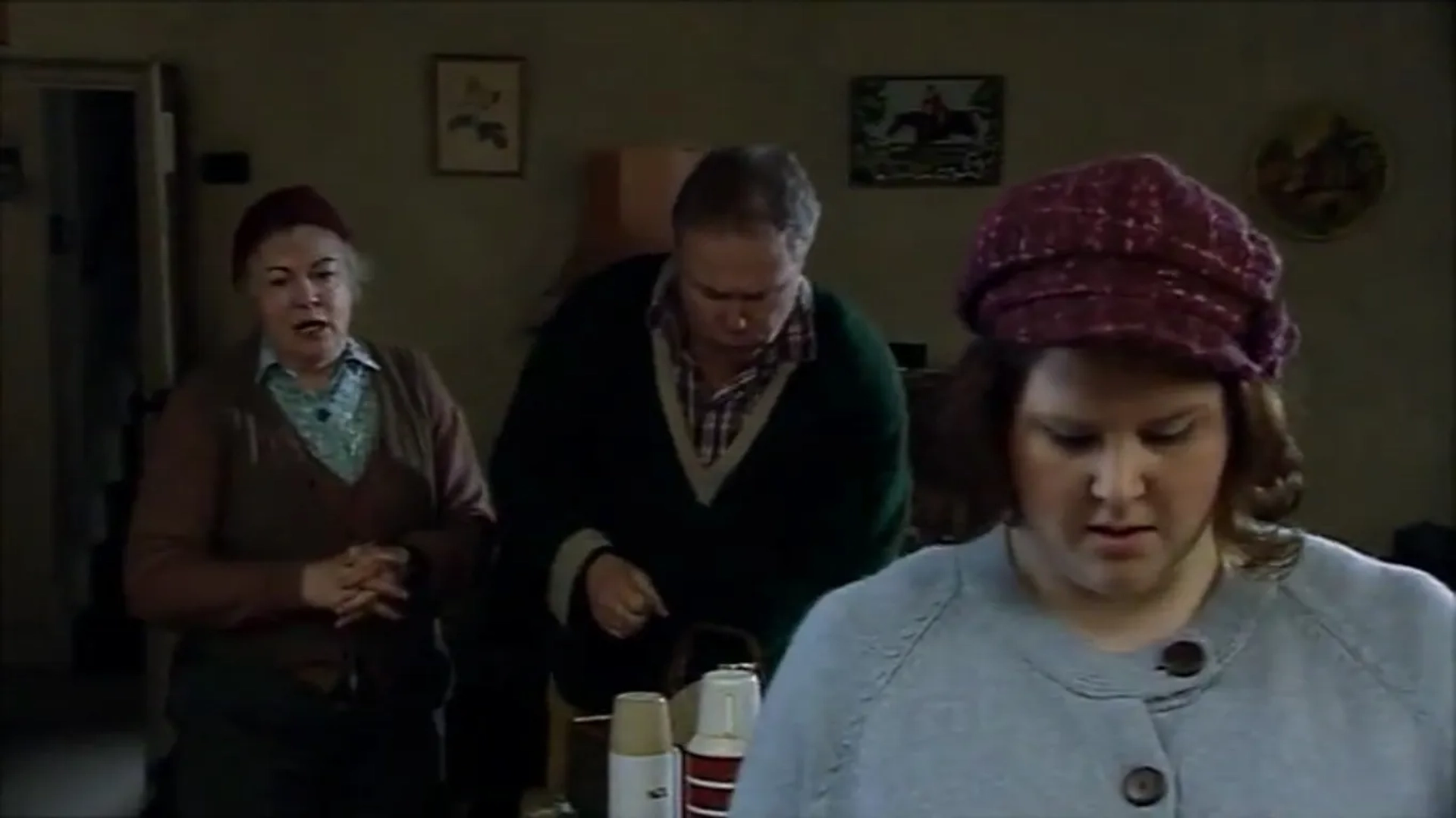 David Lonsdale, Gwen Taylor, and Jenna Boyd in Heartbeat (1992)