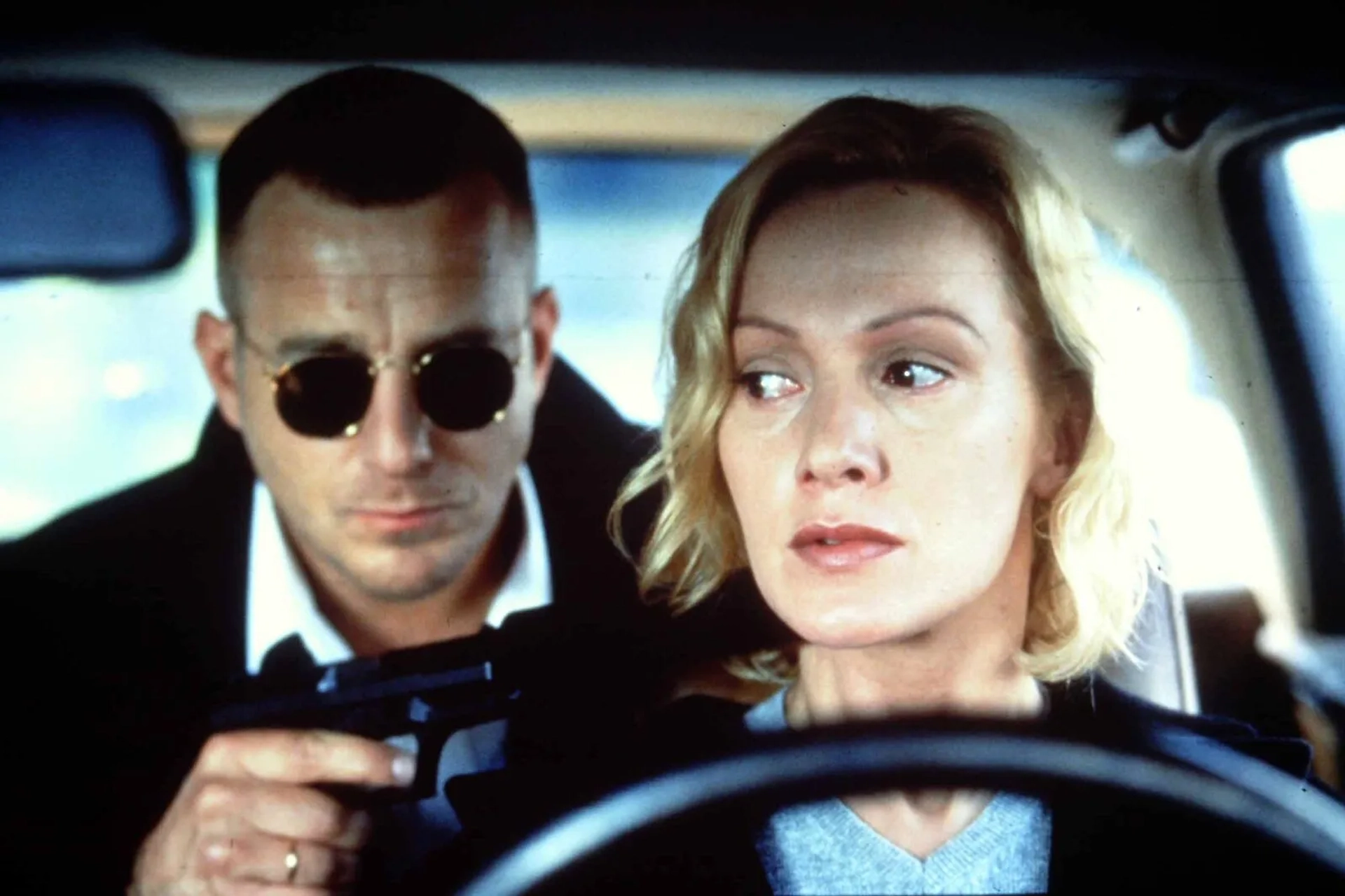 فیلم تک تیرانداز (Straight Shooter 1999)