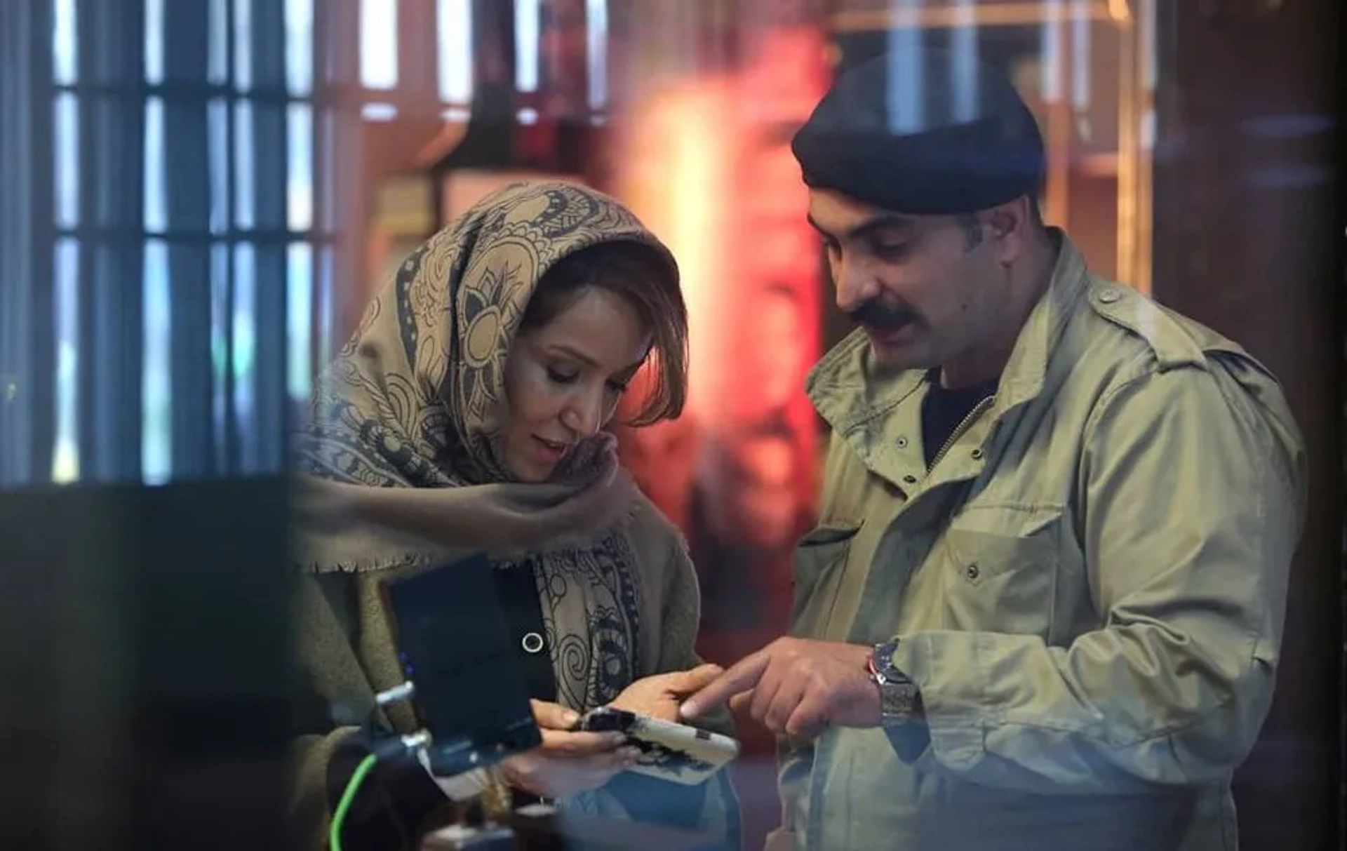 فیلم خانه شیشه ای (۱۴۰۰)