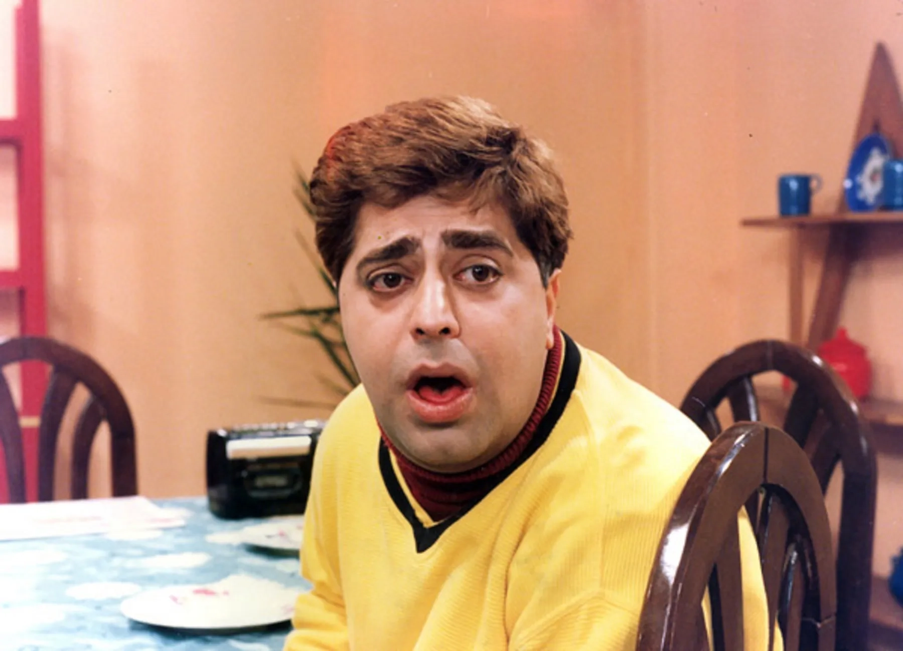 Reza Shafi' Jam in In Chand Nanfar (1999)