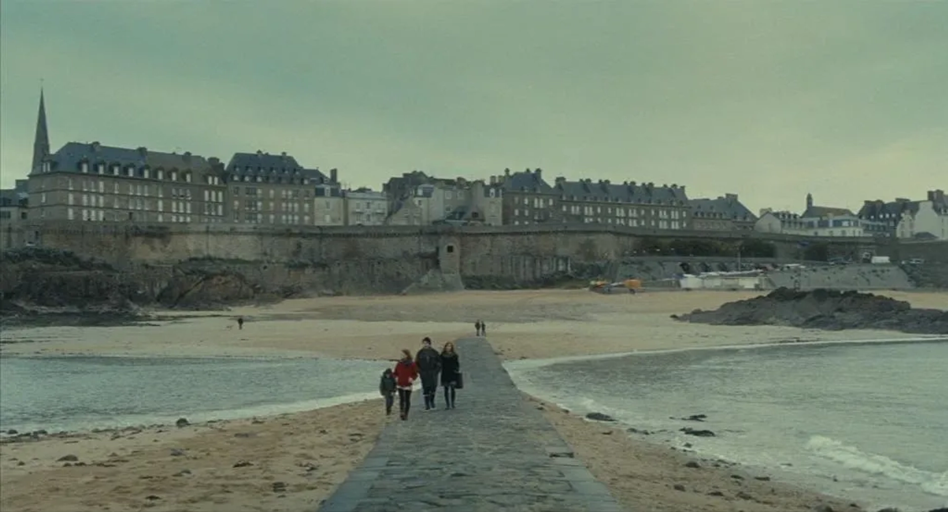Things to Come (2016)