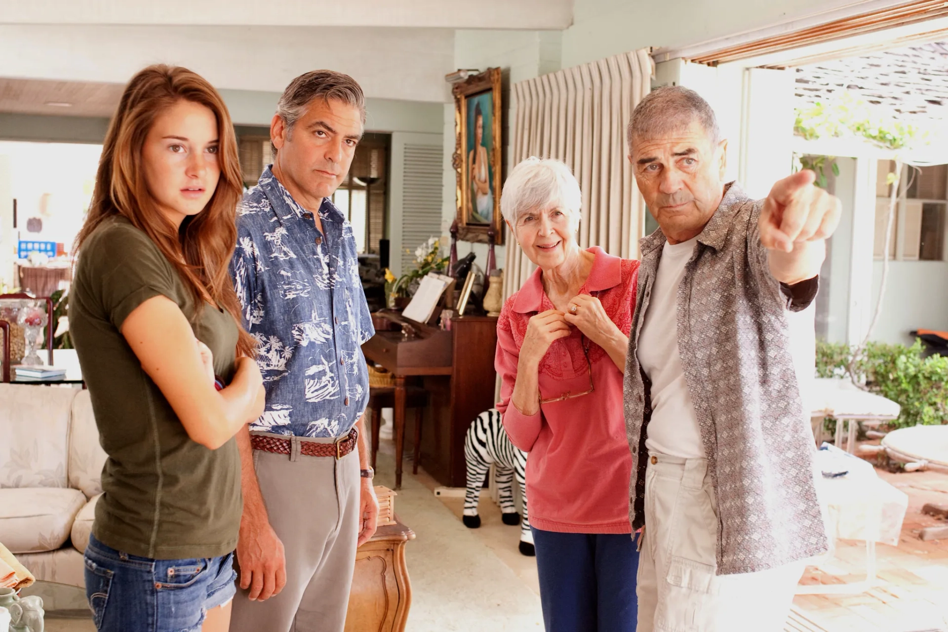 George Clooney, Robert Forster, Shailene Woodley, and Barbara L. Southern in The Descendants (2011)