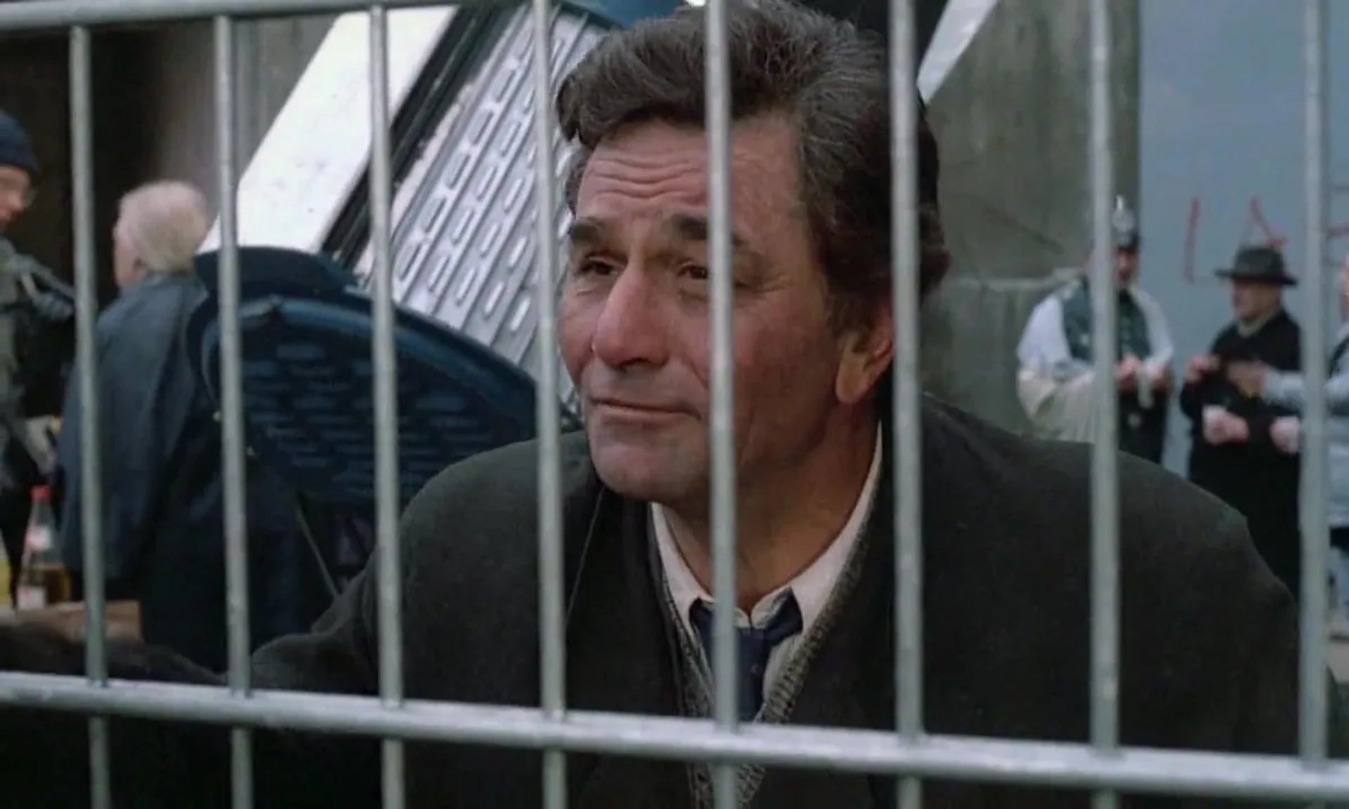 Peter Falk in Wings of Desire (1987)