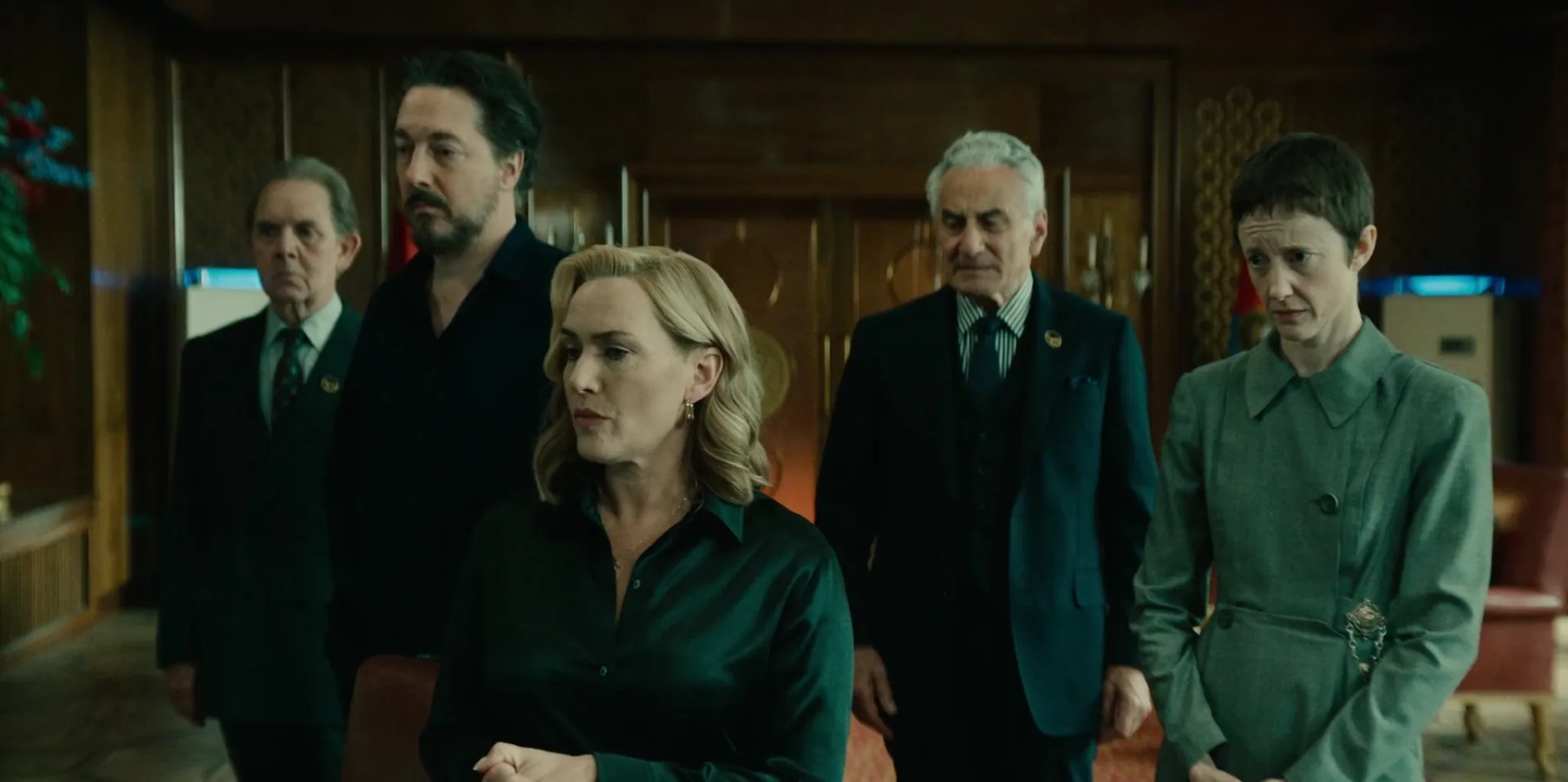 Kate Winslet, David Bamber, Guillaume Gallienne, Henry Goodman, and Andrea Riseborough in The Regime (2024)