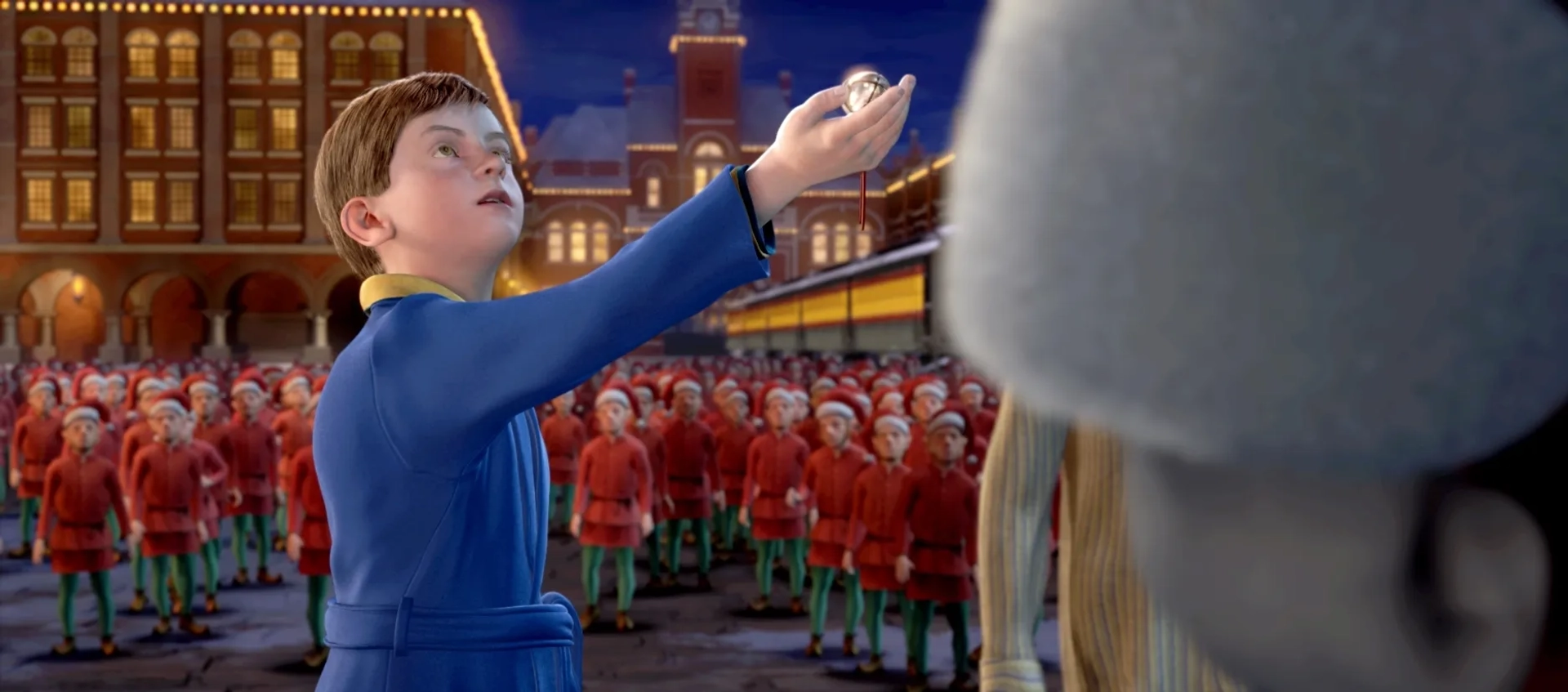 Tom Hanks, Daryl Sabara, and Josh Hutcherson in The Polar Express (2004)