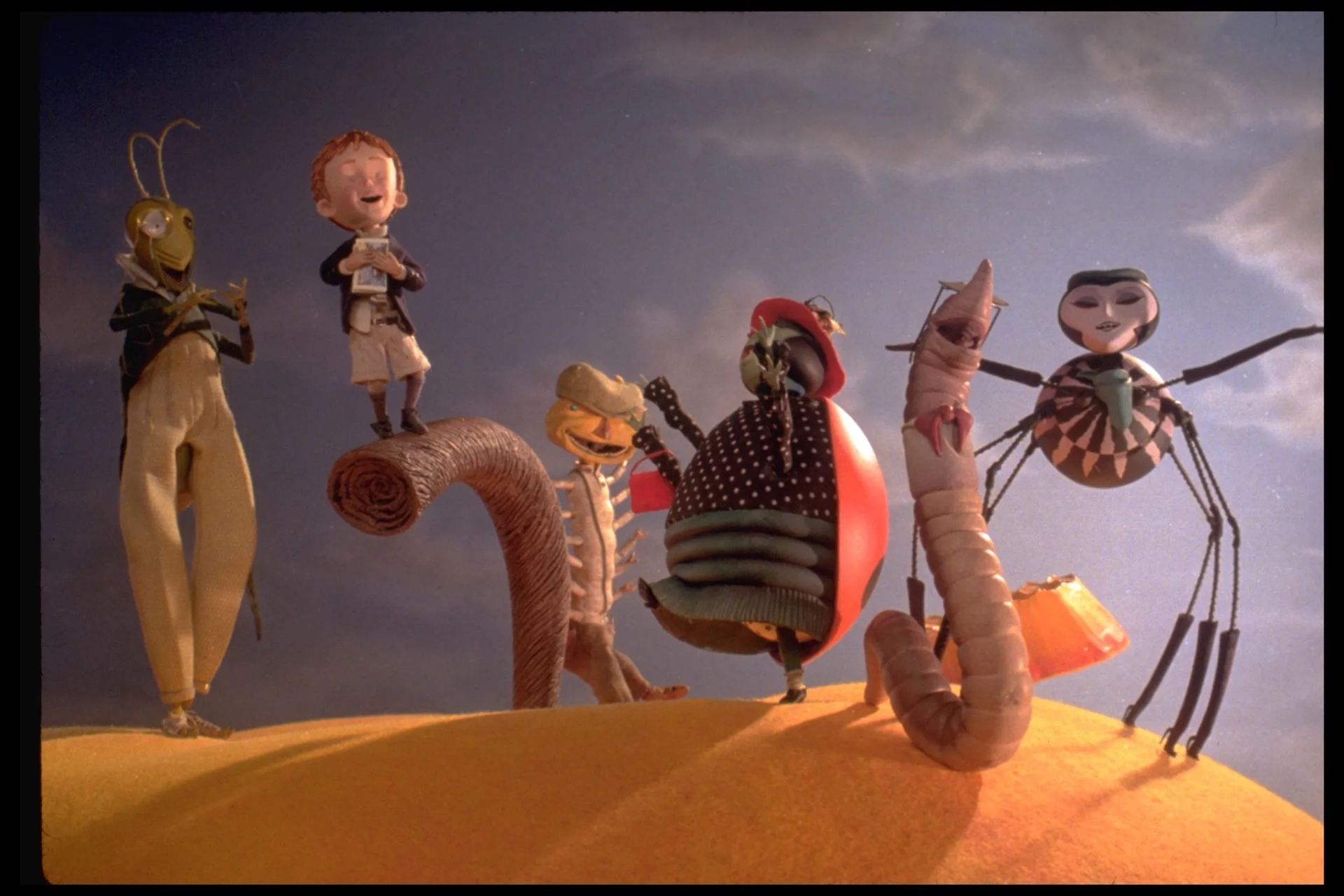 Susan Sarandon, Richard Dreyfuss, David Thewlis, Simon Callow, Jane Leeves, and Paul Terry in James and the Giant Peach (1996)