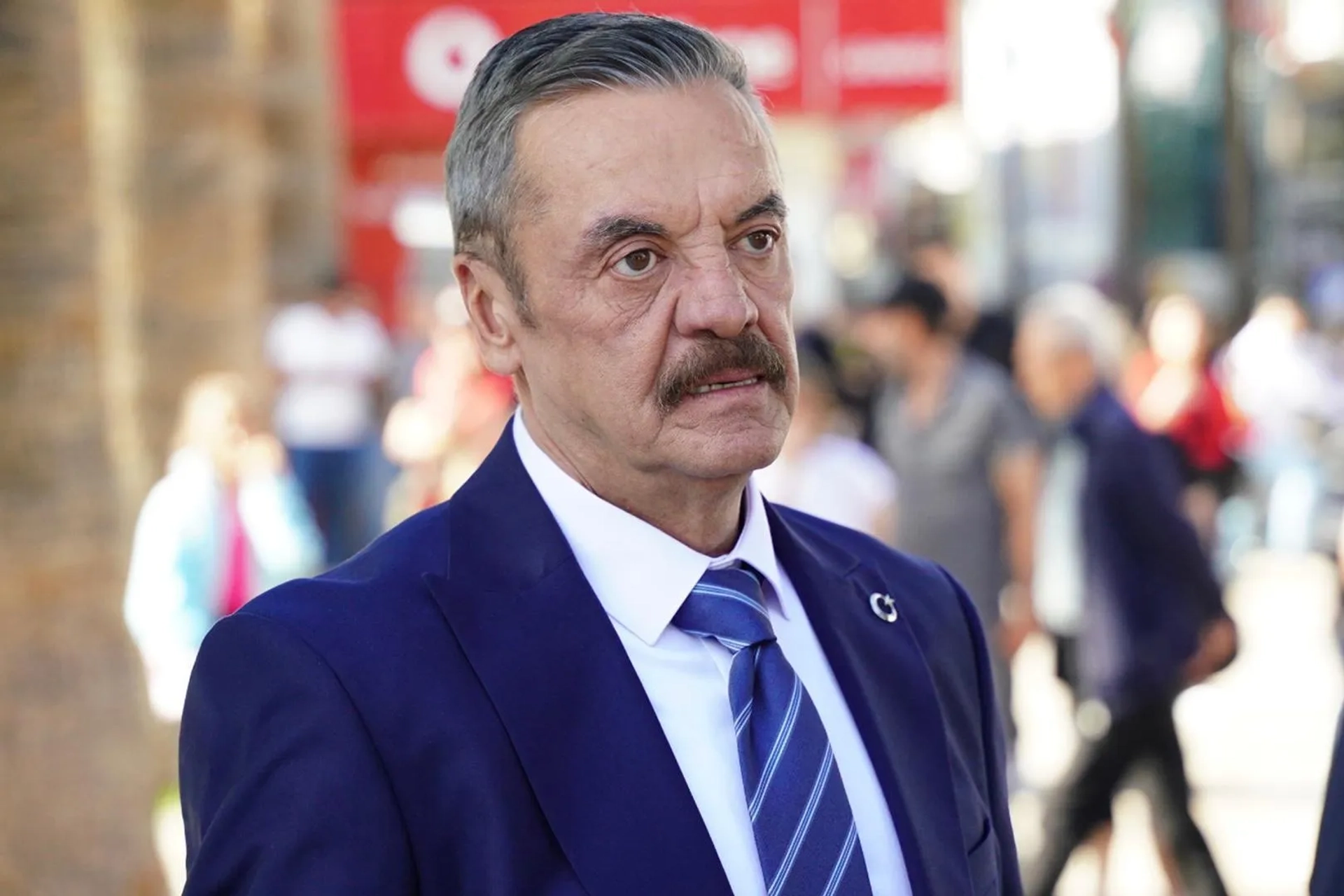 Mesut Akusta in Bir Gece Masali (2024)