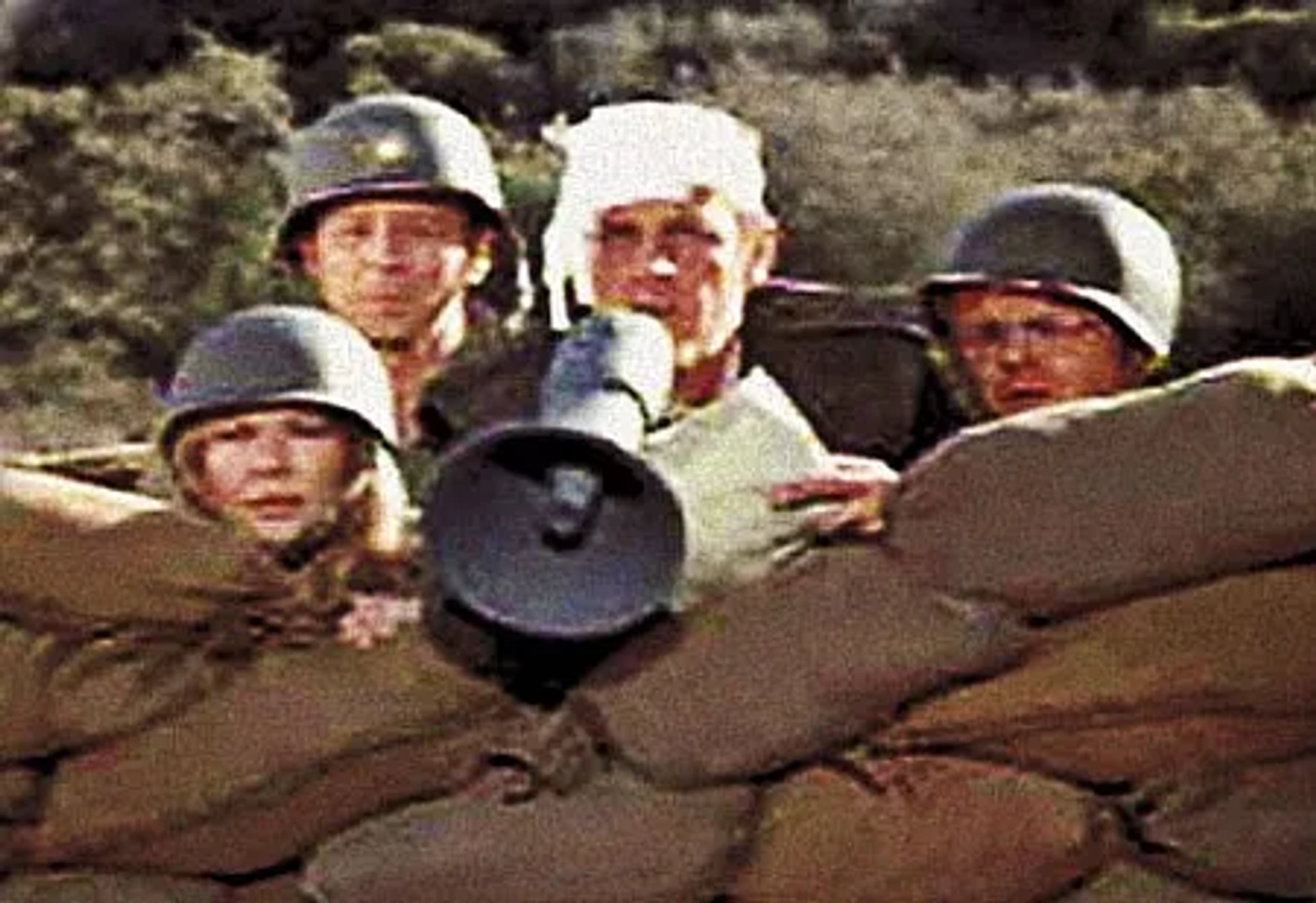 Gary Burghoff, Larry Linville, McLean Stevenson, and Loretta Swit in M*A*S*H (1972)