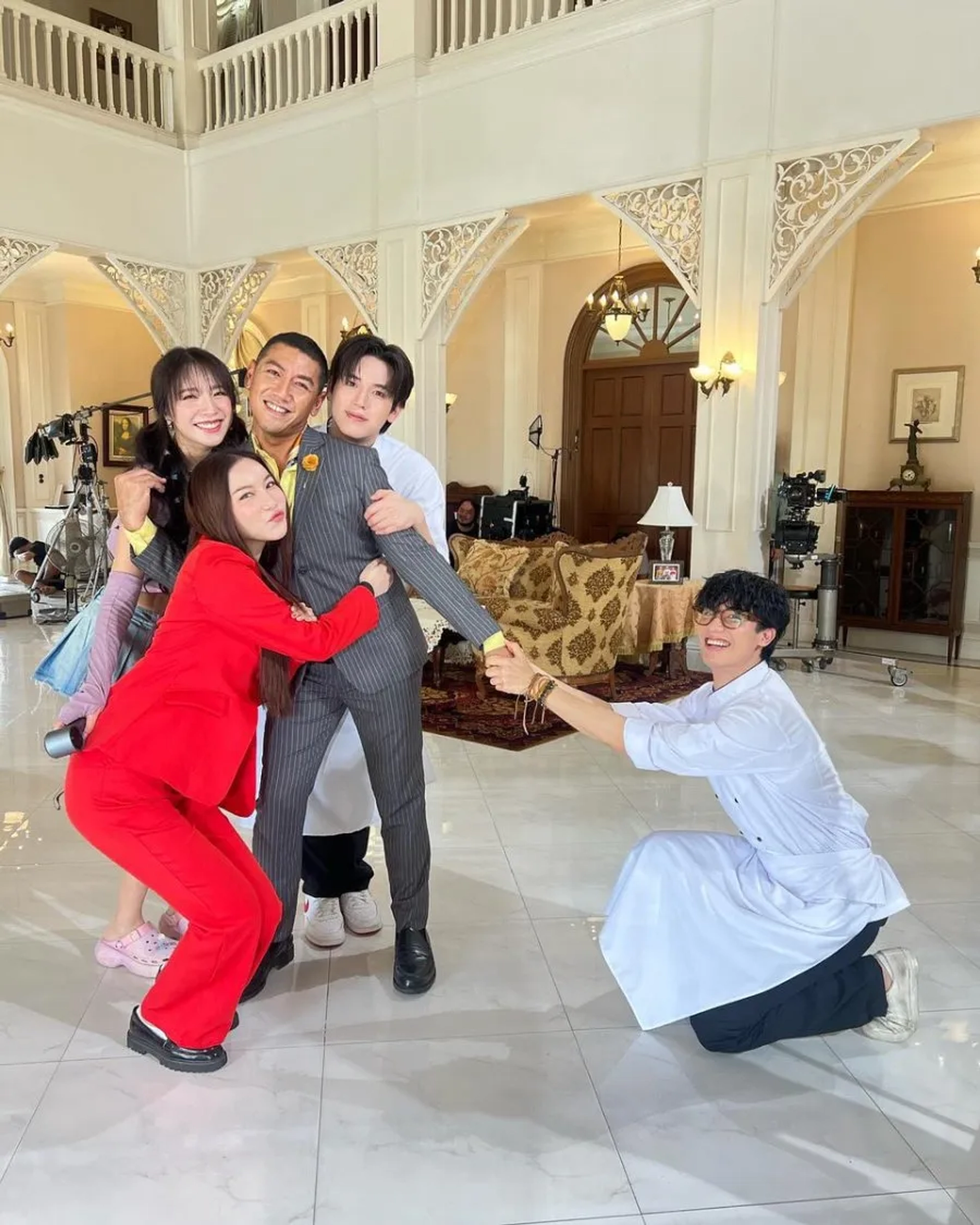 Niti Chaichitatorn, Worranit Thawornwong, Ployshompoo Supasap, and Tanapon Sukhumpantanasan in Peaceful Property (2024)