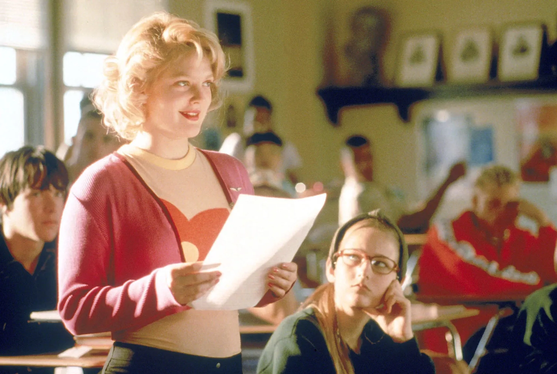 فیلم هرگز بوسیده نشده (Never Been Kissed 1999)
