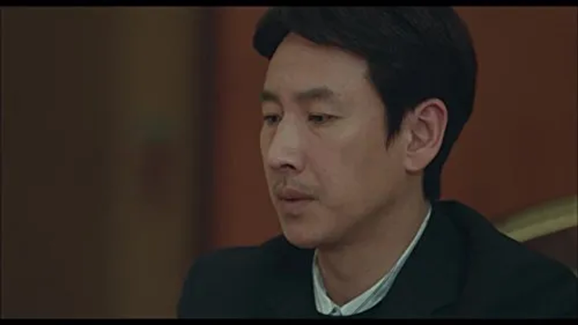 Lee Sun-kyun in My Mister (2018)