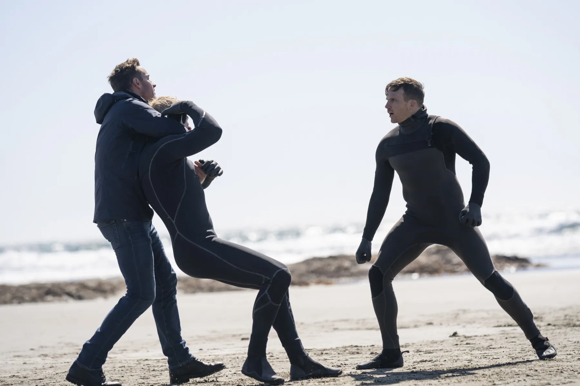 Justin Hartley and Simon Arblaster in Tracker (2024)