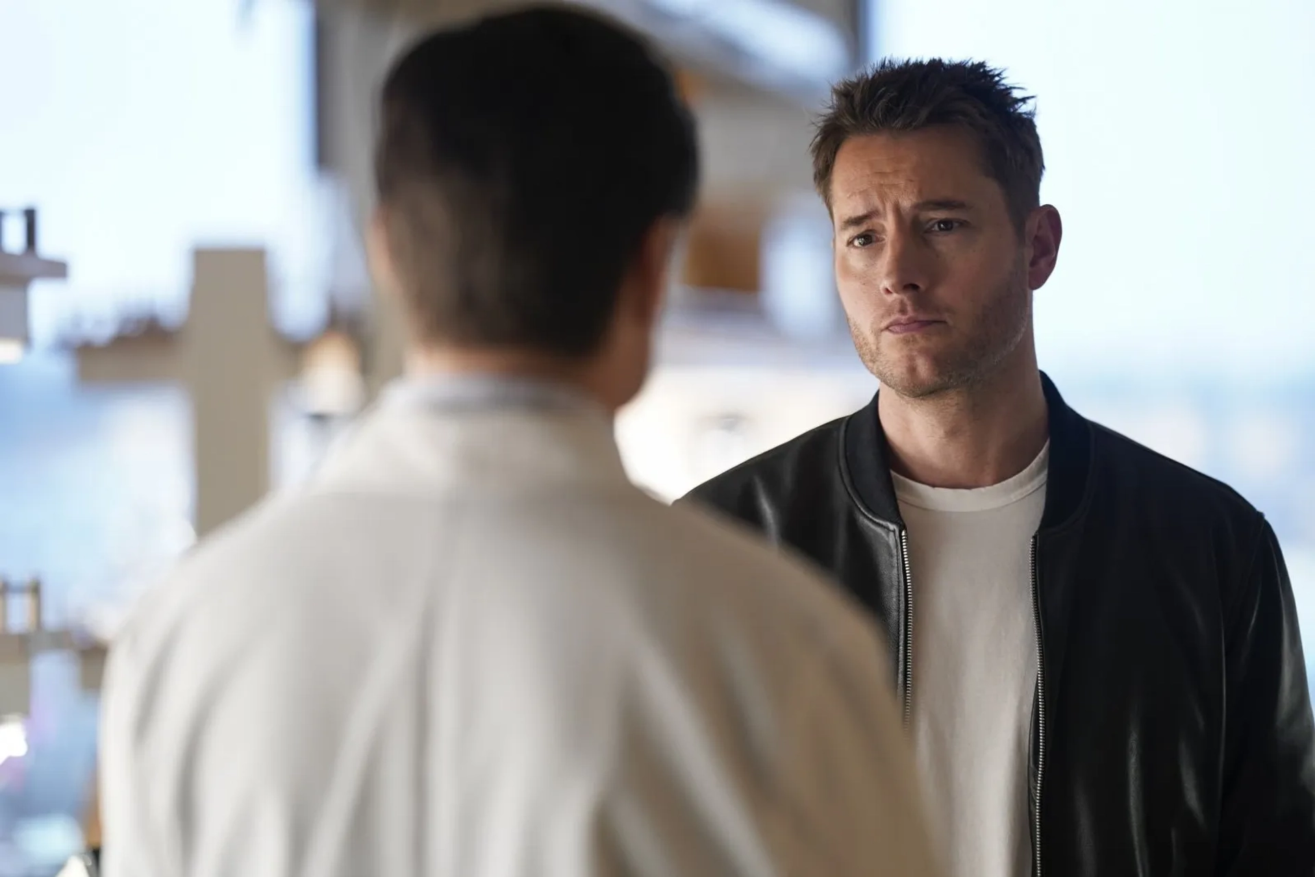 Justin Hartley in Tracker (2024)