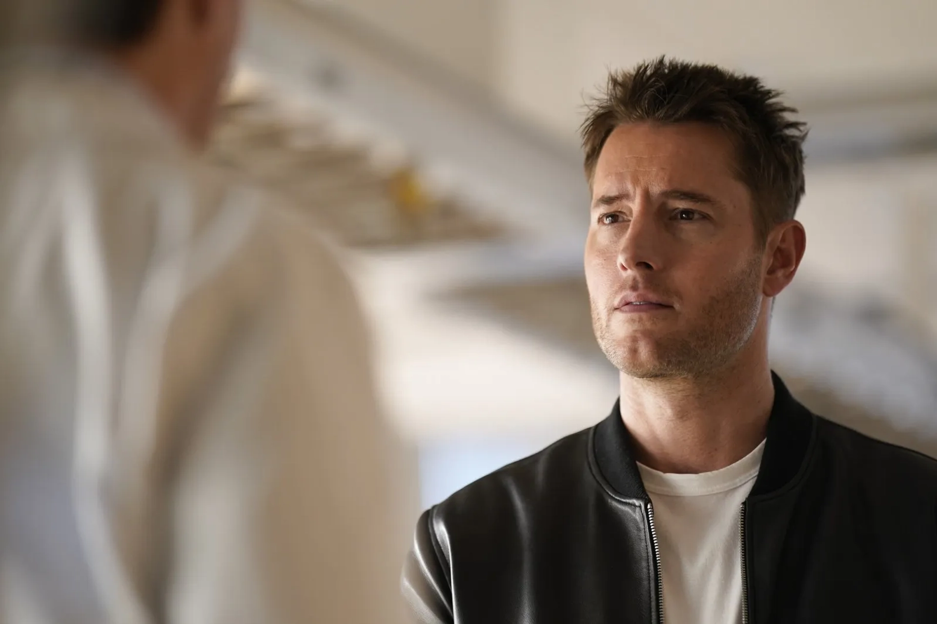 Justin Hartley in Tracker (2024)