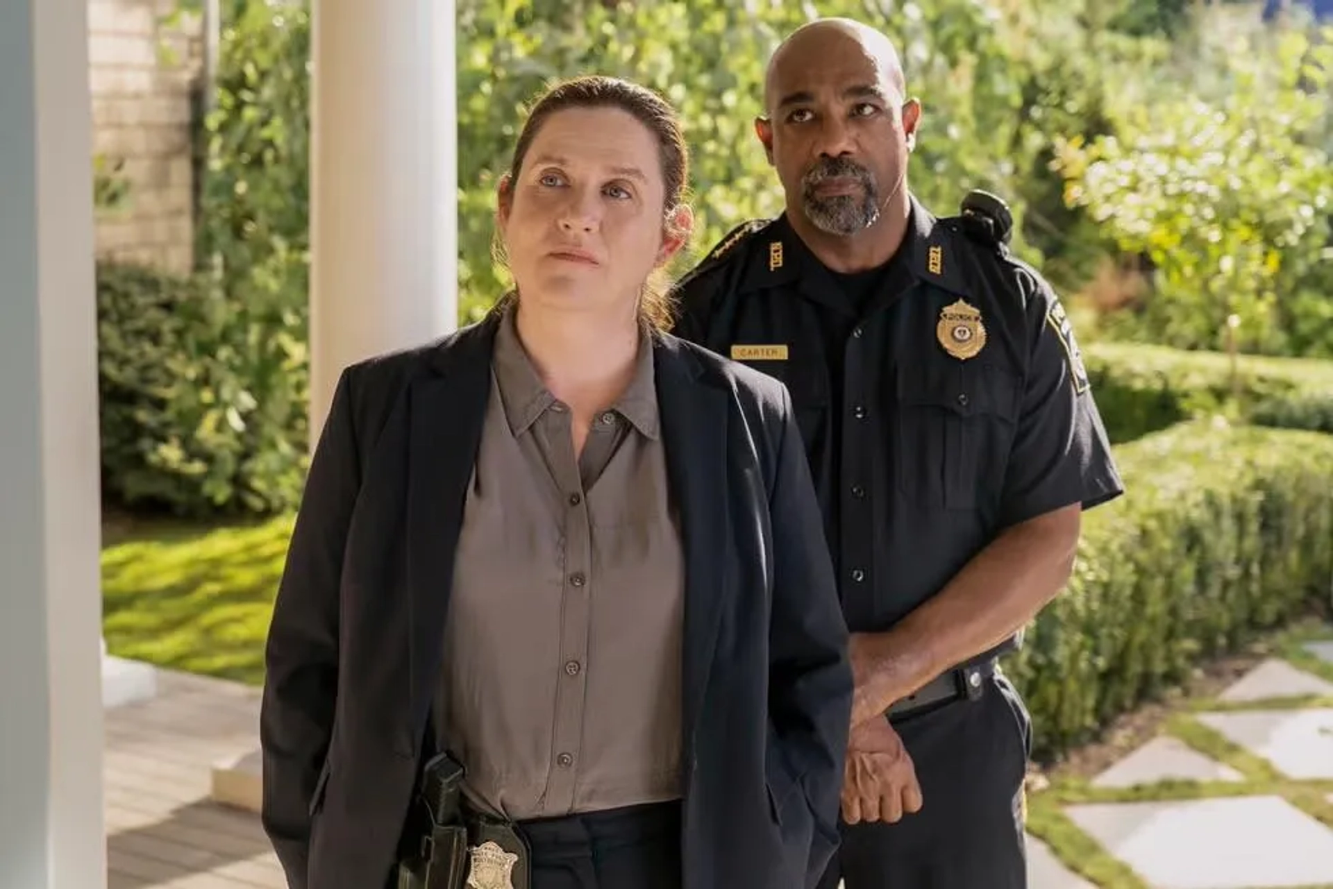 Michael Beach and Donna Lynne Champlin in The Perfect Couple (2024)