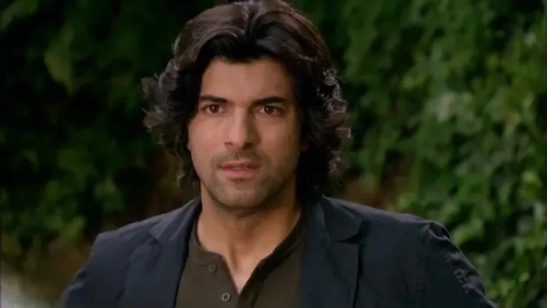 Engin Akyürek in What Is Fatmagul's Fault? (2010)