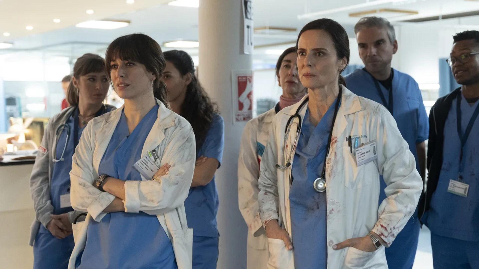 Blanca Suárez and Aitana Sánchez-Gijón in Breathless (2024)