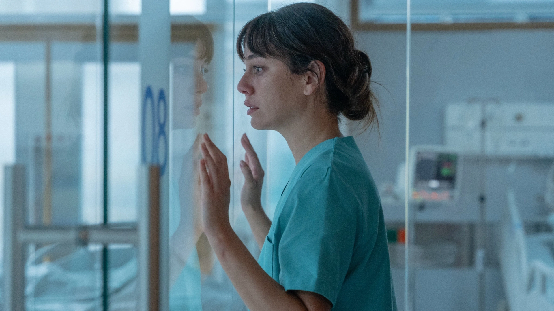Blanca Suárez in Breathless (2024)
