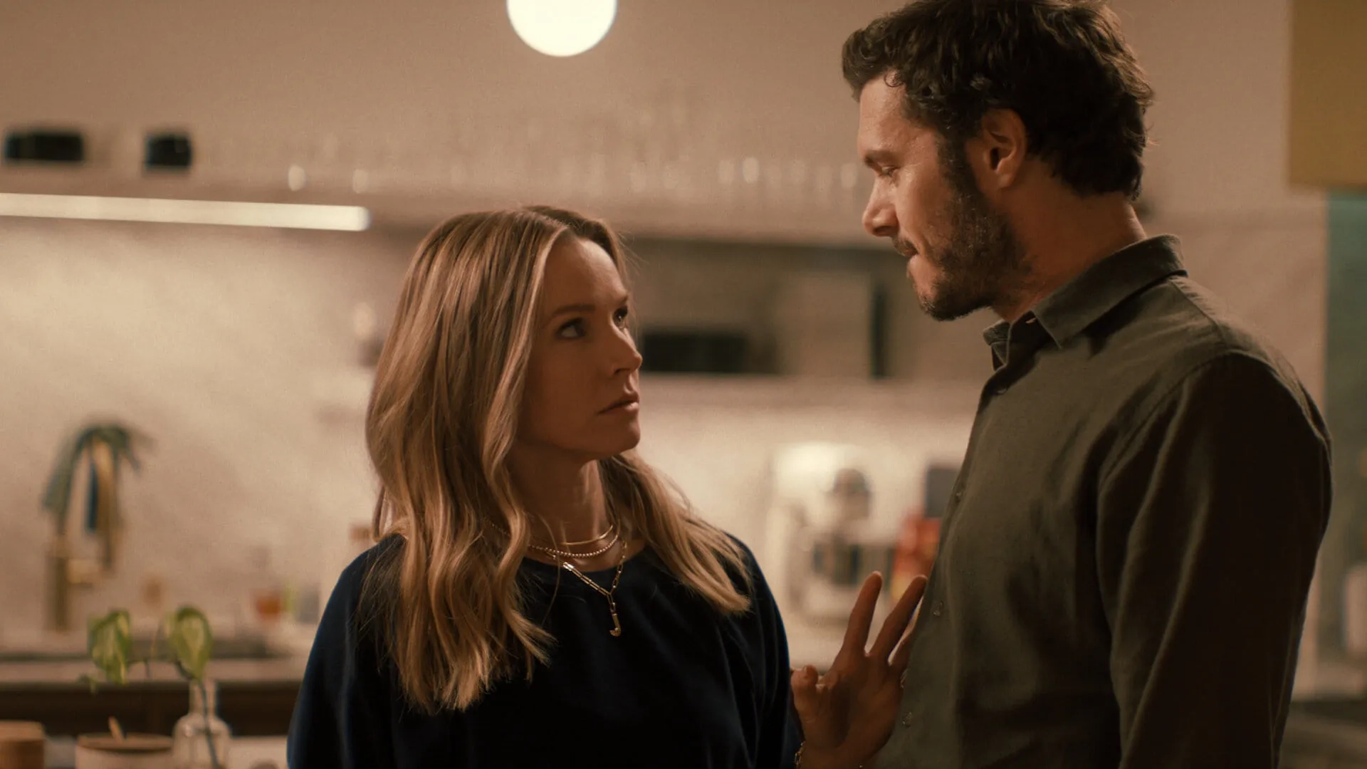 Kristen Bell and Adam Brody in Nobody Wants This (2024)