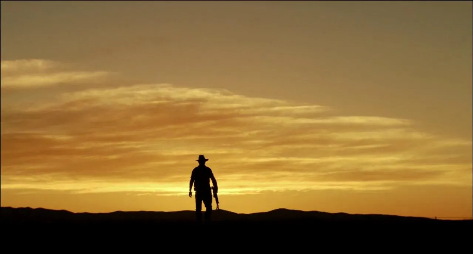 John Jarratt in Wolf Creek (2005)