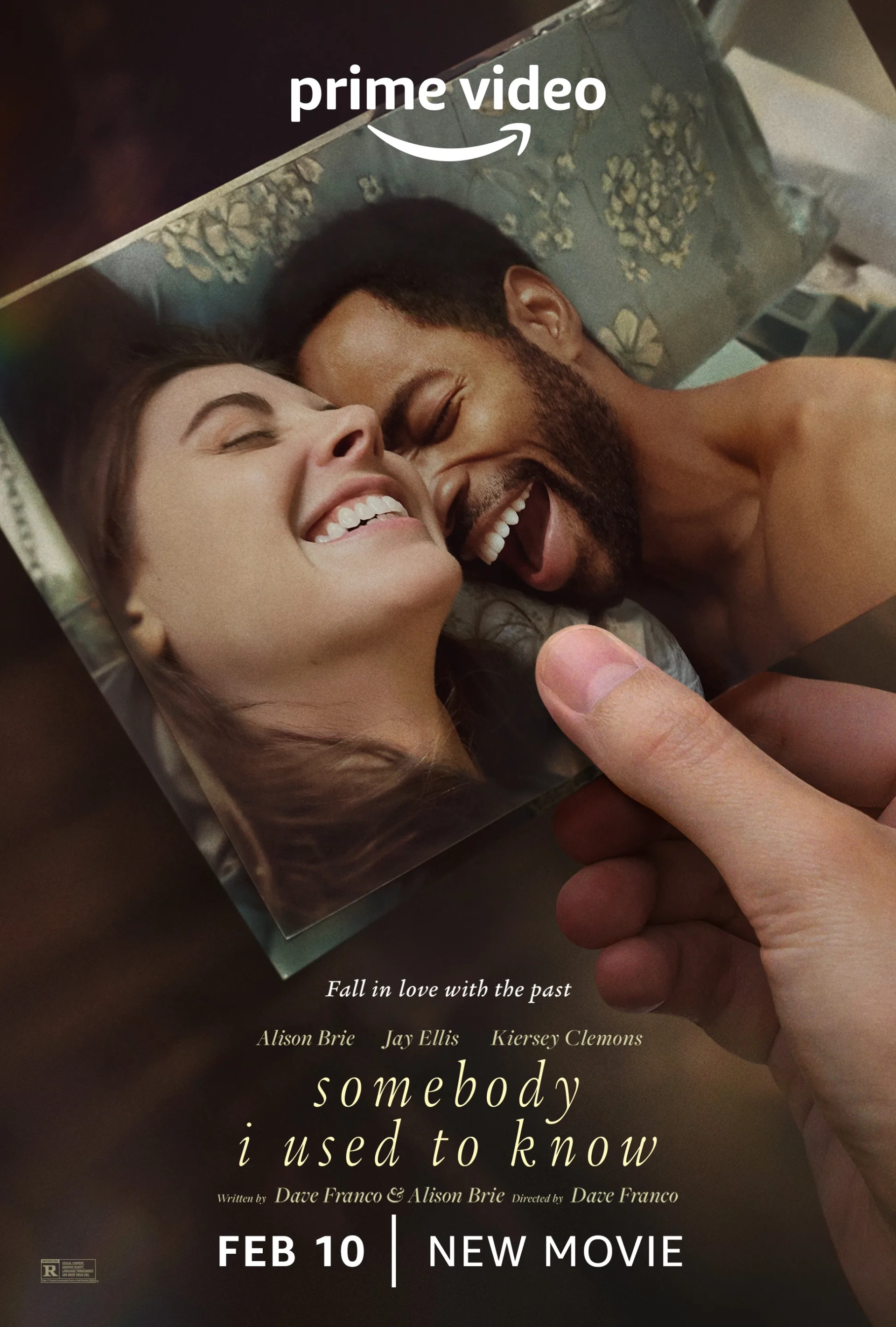 Jay Ellis and Alison Brie in Somebody I Used to Know (2023)