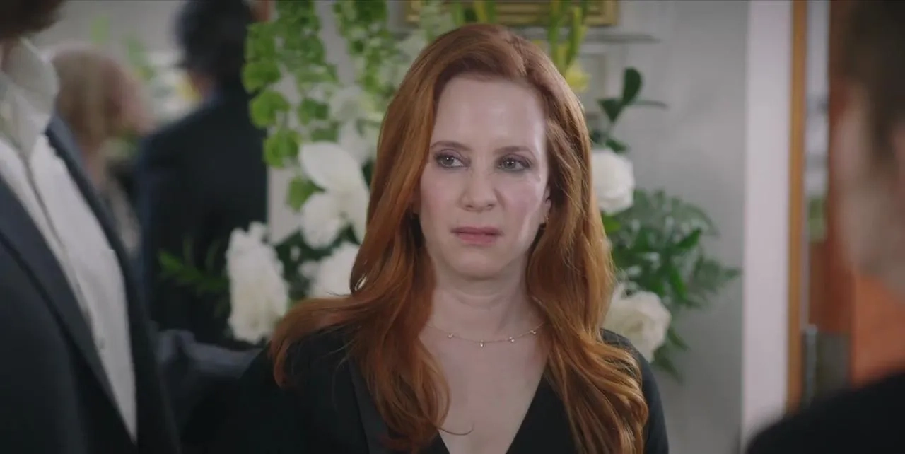 Amy Davidson in Killing It (2022)