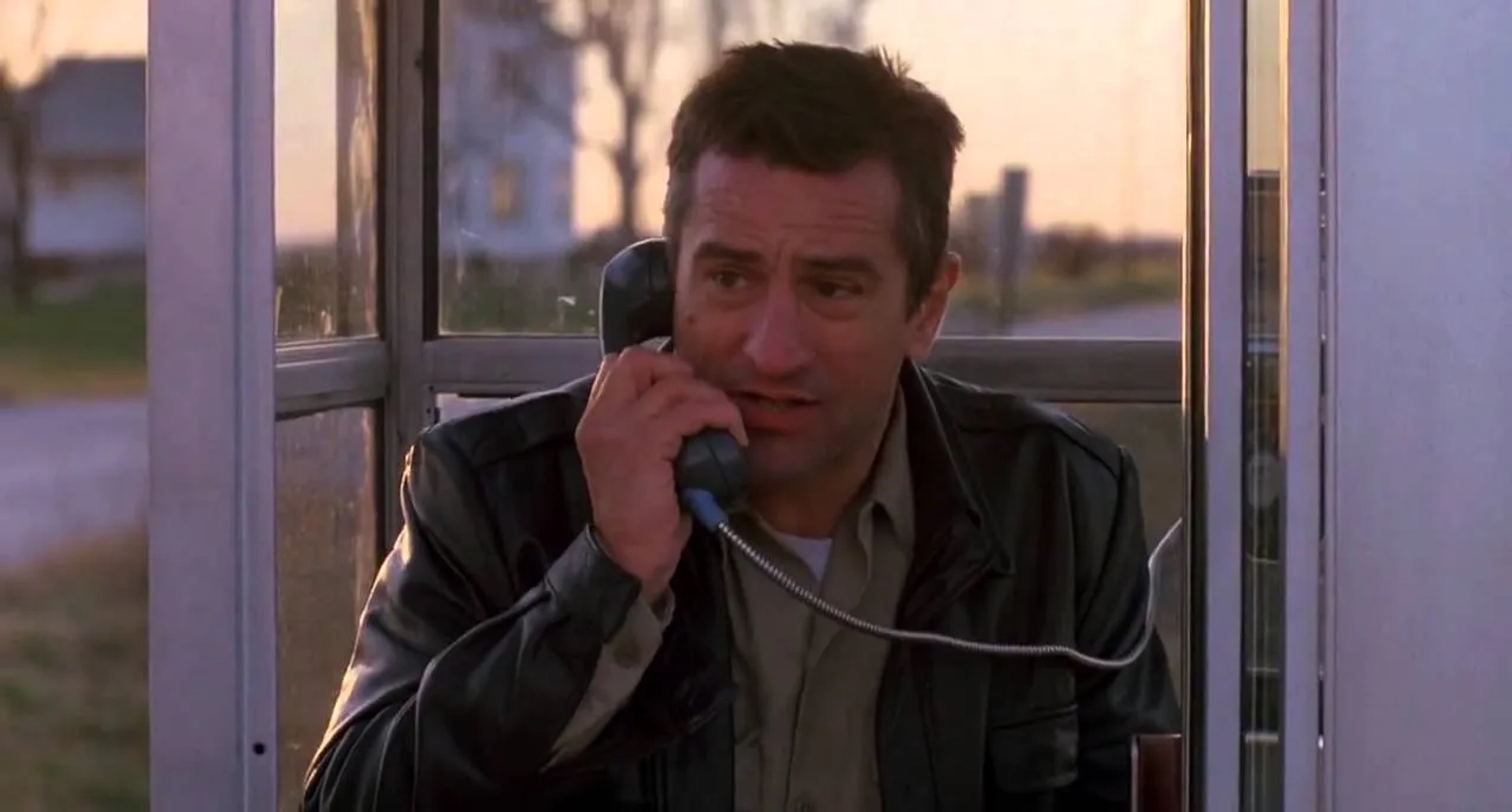 Robert De Niro in Midnight Run (1988)