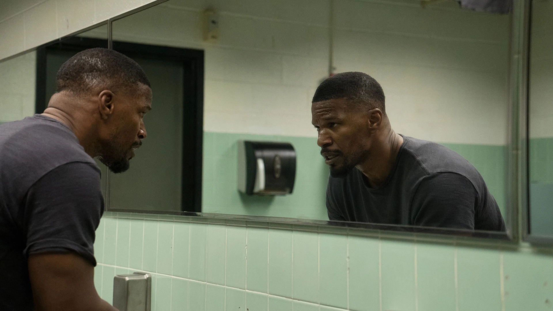 Jamie Foxx in Sleepless (2017)