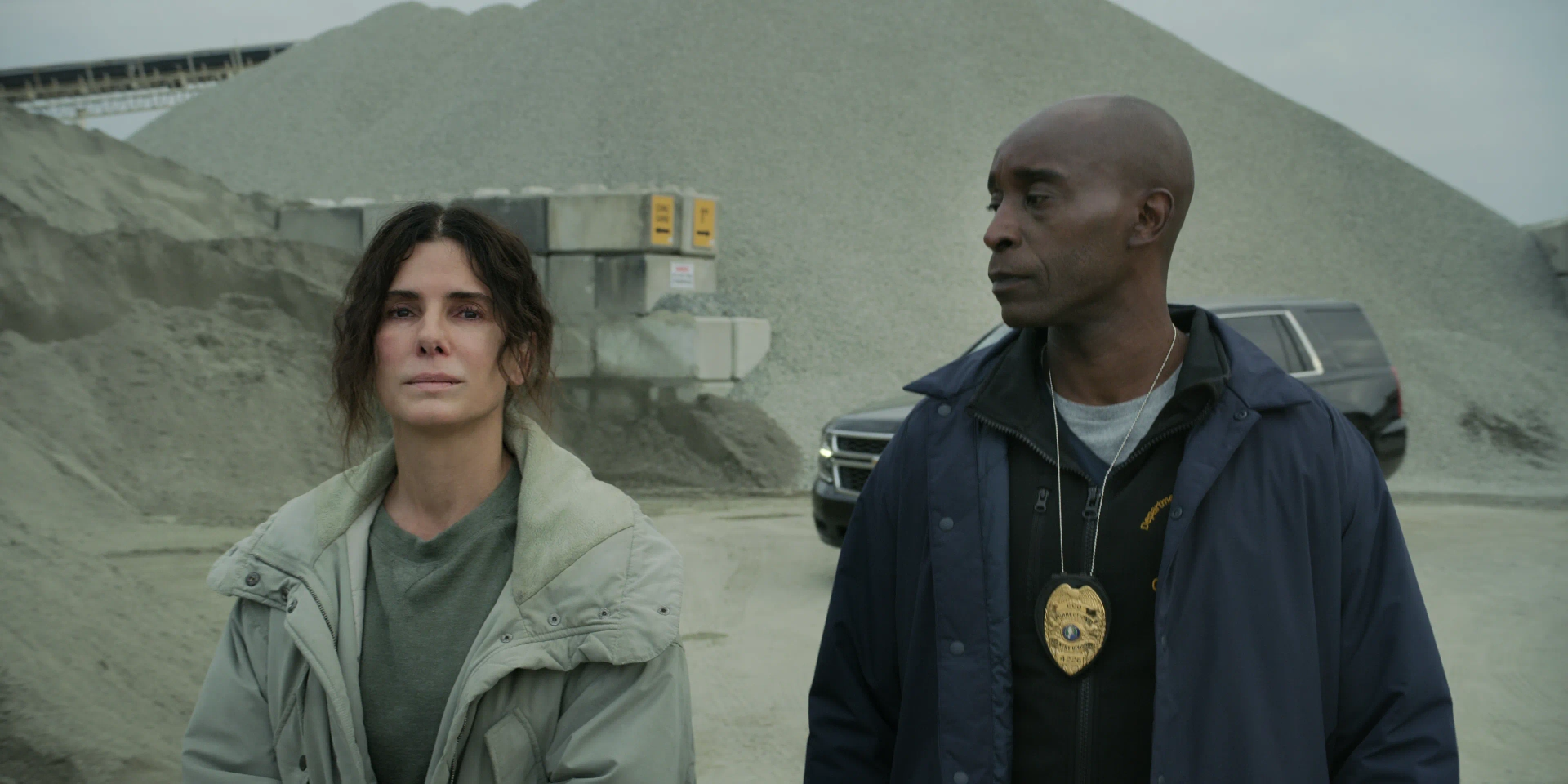 Sandra Bullock and Rob Morgan in The Unforgivable (2021)