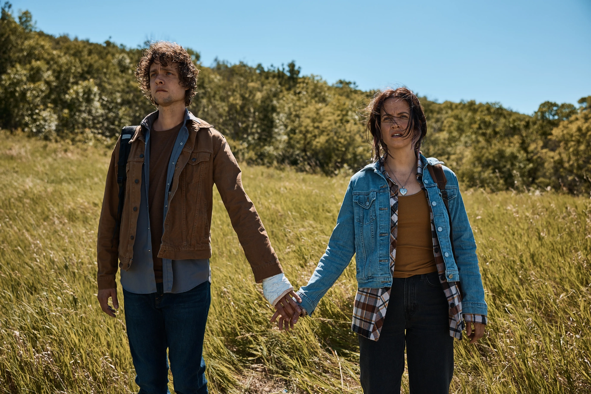 Douglas Smith and Kimberly-Sue Murray in Die Alone (2024)