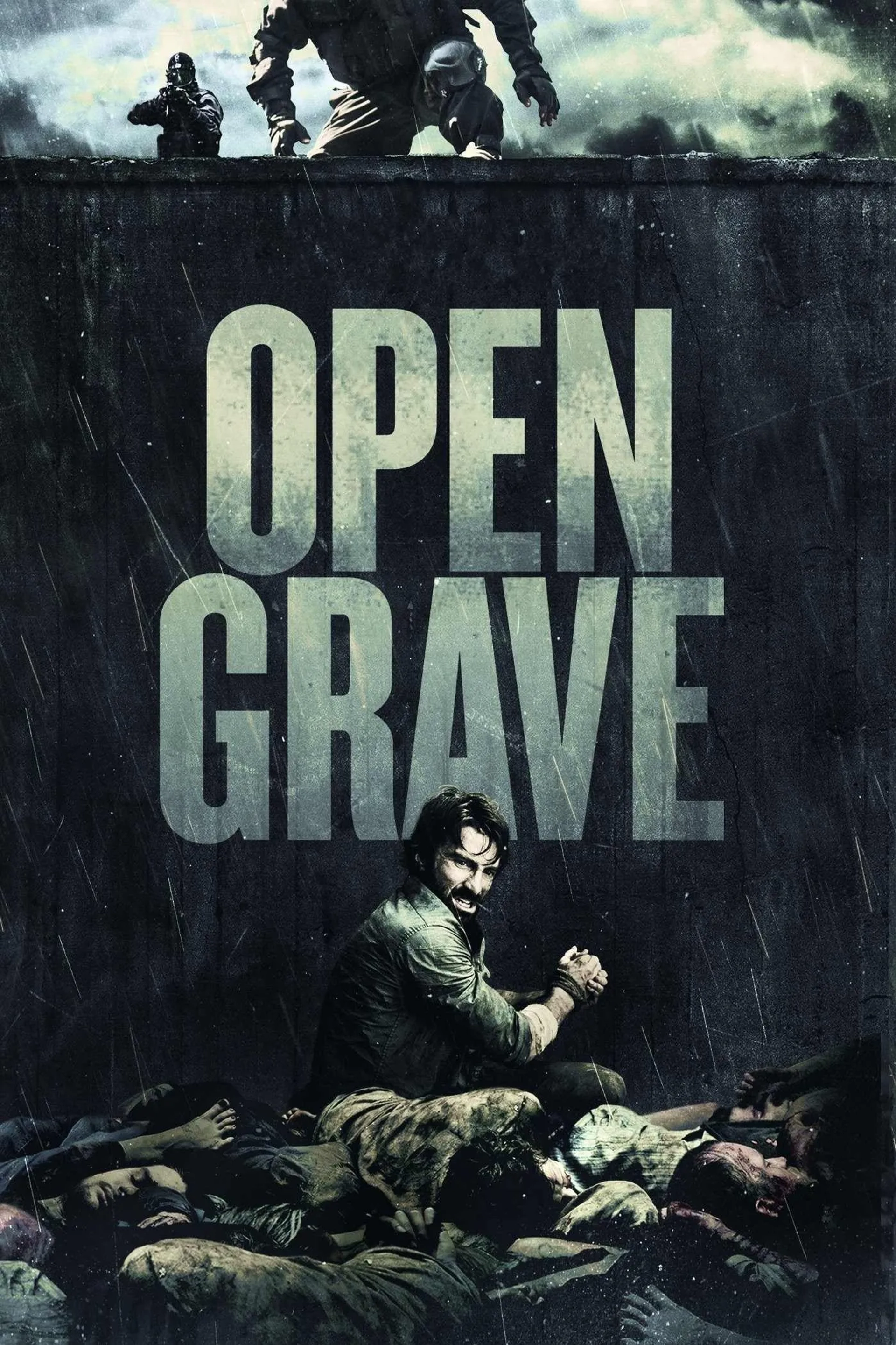 Sharlto Copley in Open Grave (2013)