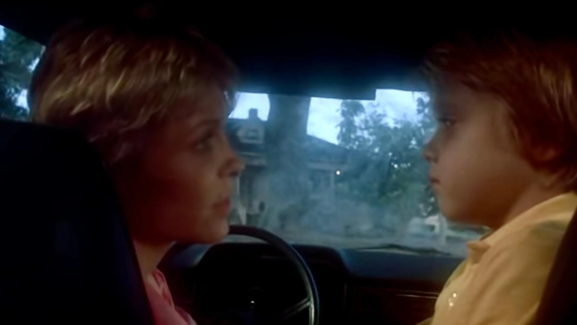 Danny Pintauro and Dee Wallace in Cujo (1983)