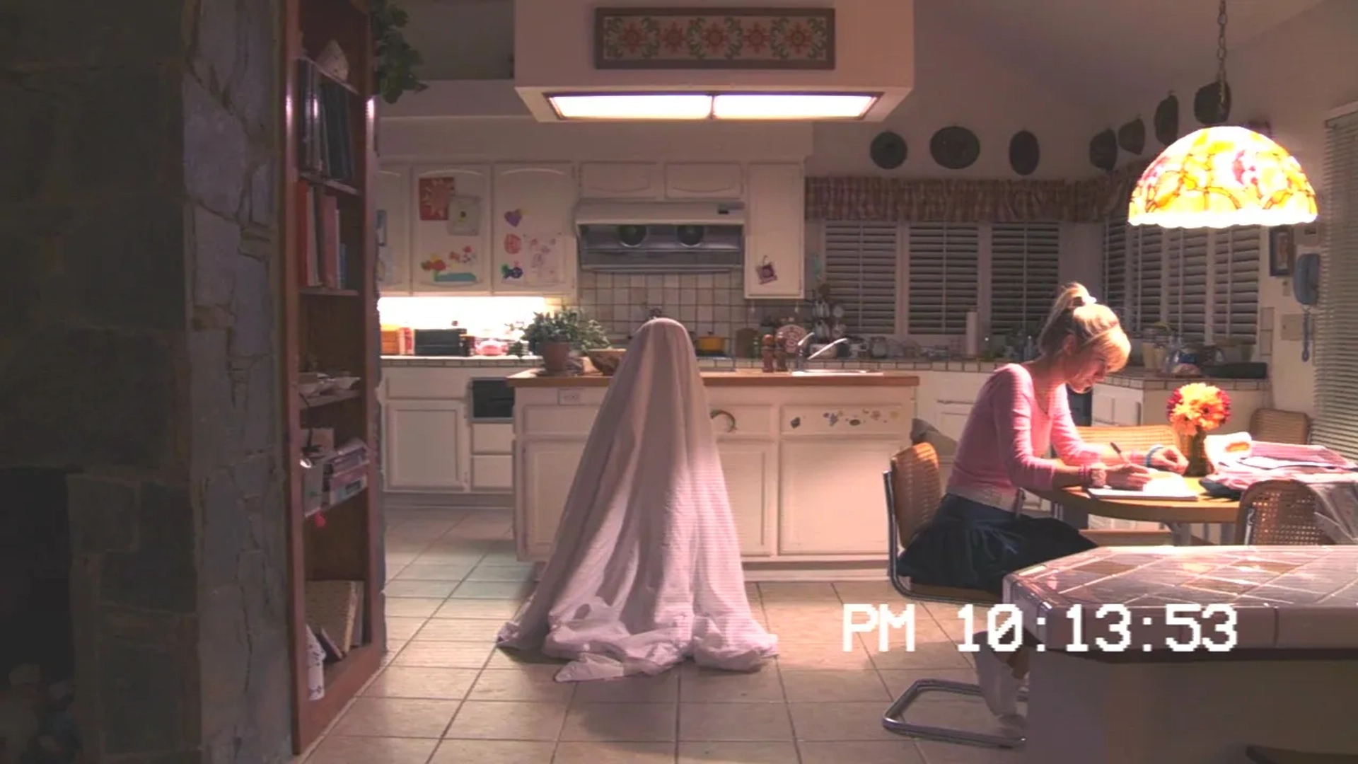 فیلم فعالیت فراطبیعی ۳ (Paranormal Activity 3- 2011)