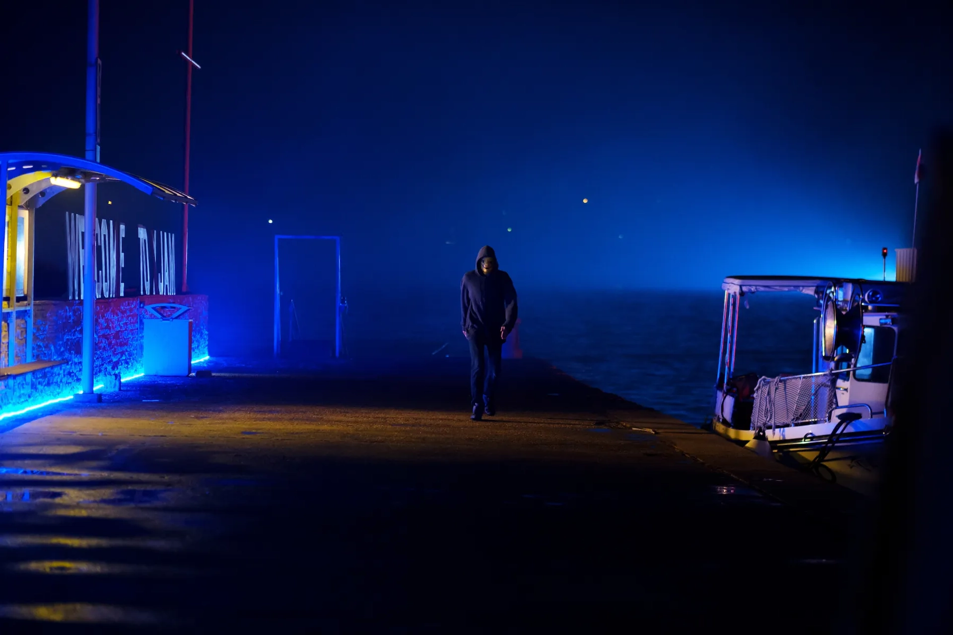 فیلم مهمانی طاقت فرسا بگیر، جوانمرگ شو (Party Hard Die Young 2018)