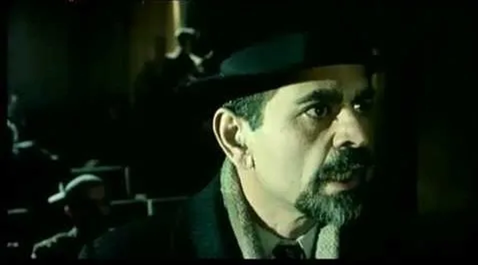 فیلم تاواریش (۱۳۷۲)