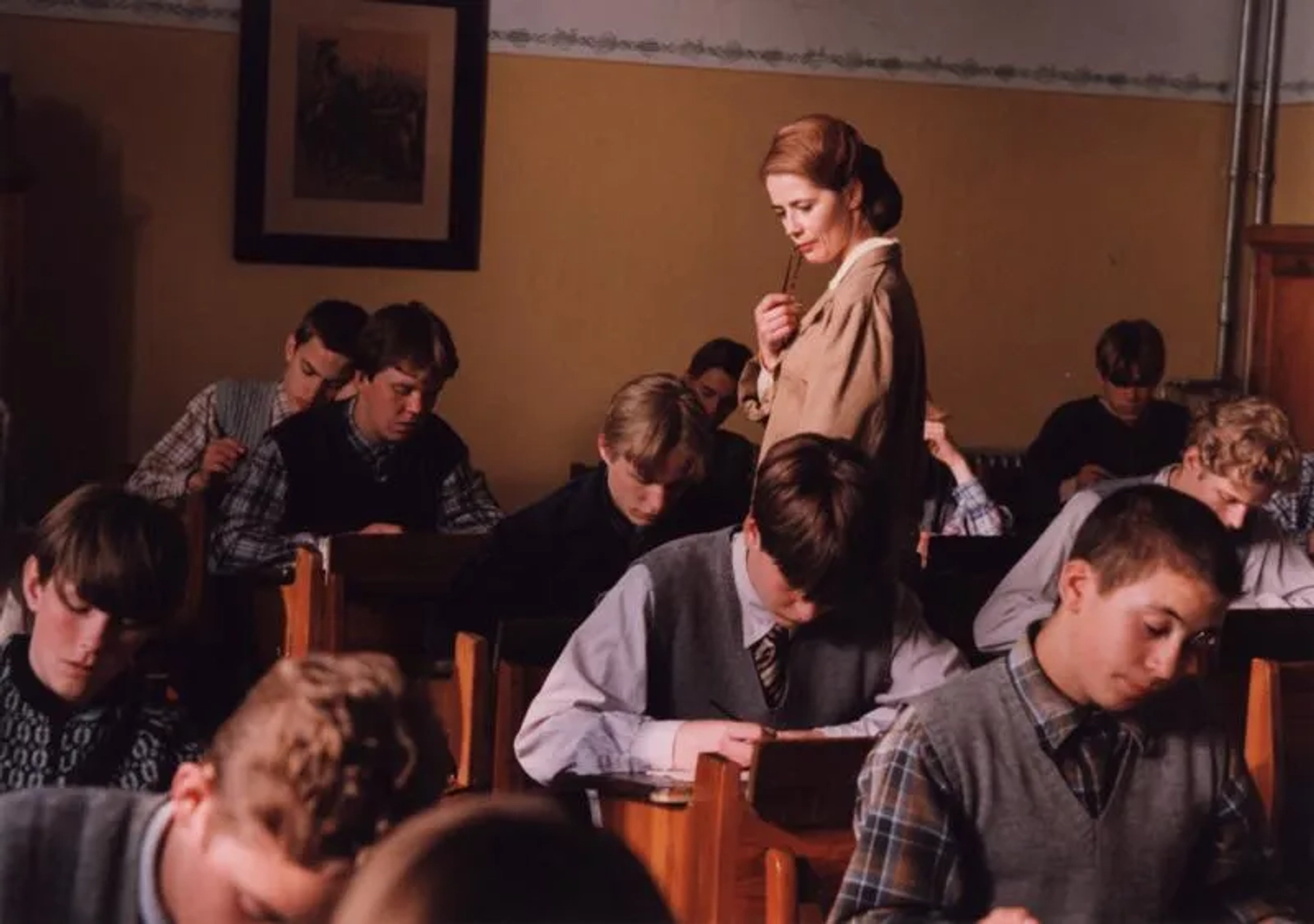 فیلم همه چیز عادلانه است (All Things Fair 1995)