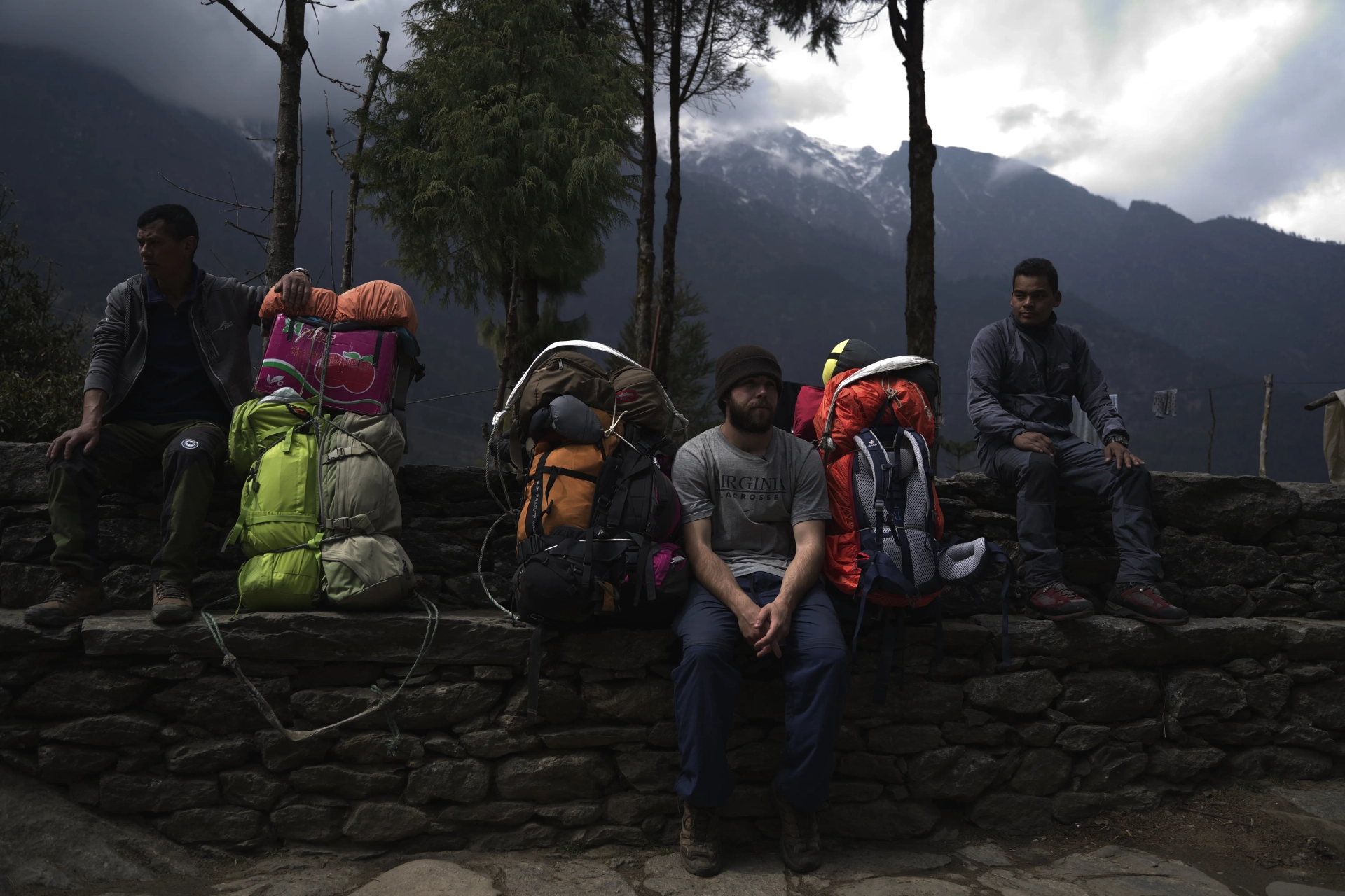 مستند داستان ناگفته ‌ای در اورست (The Porter: The Untold Story at Everest 2020)