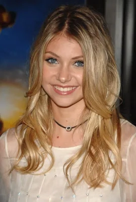 Taylor Momsen at an event for How the Grinch Stole Christmas (2000)
