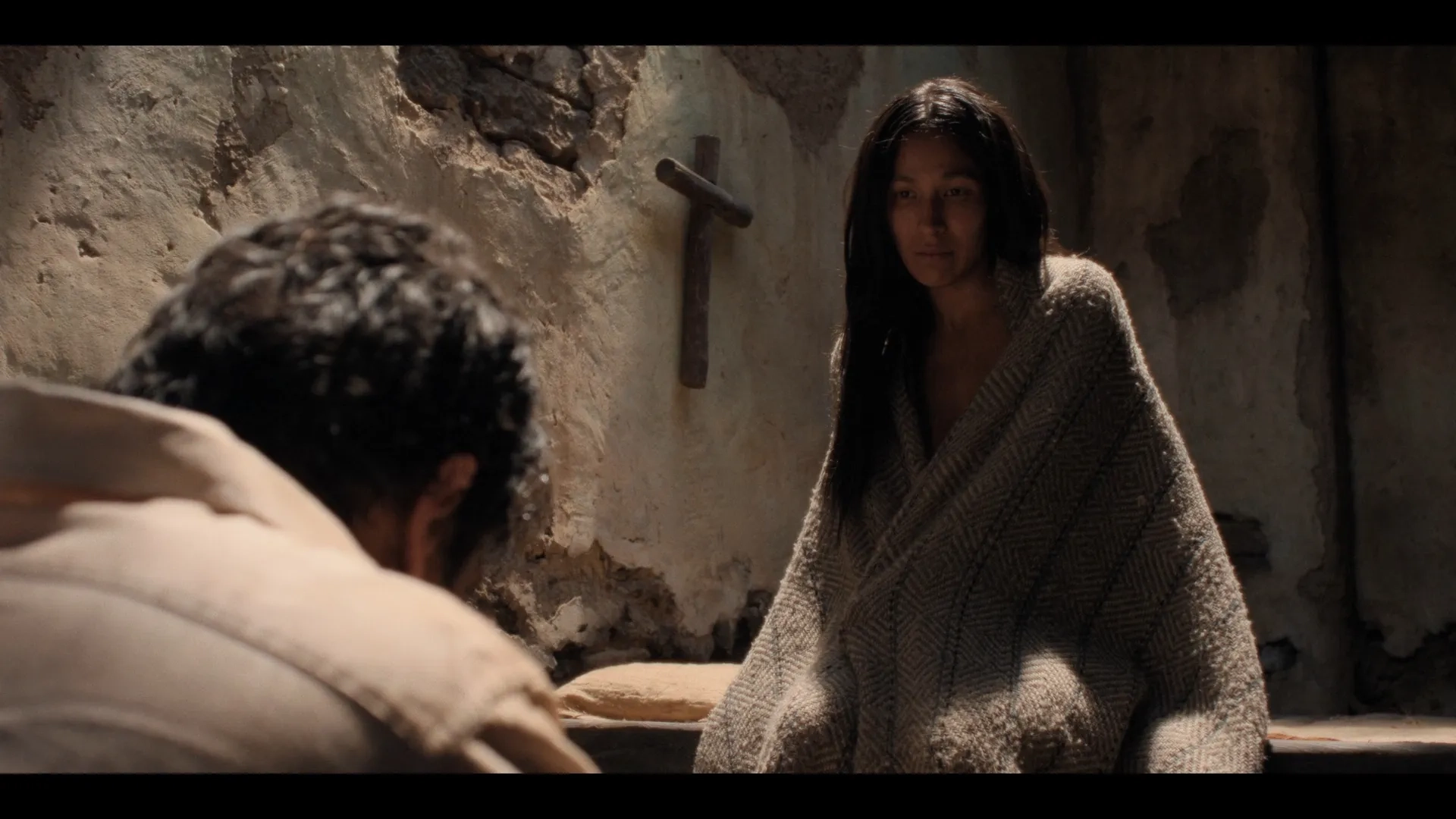 Tenoch Huerta and Yoshira Escárrega in Pedro Páramo (2024)