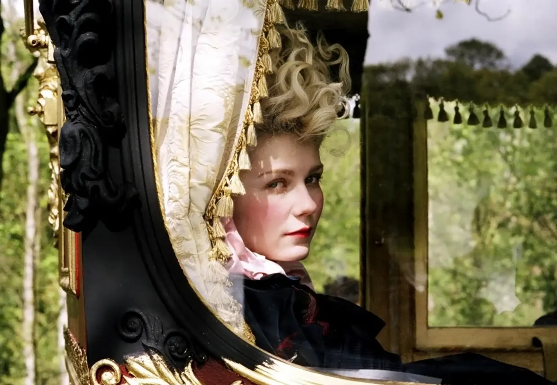 فیلم ماری آنتوانت (Marie Antoinette 2006)