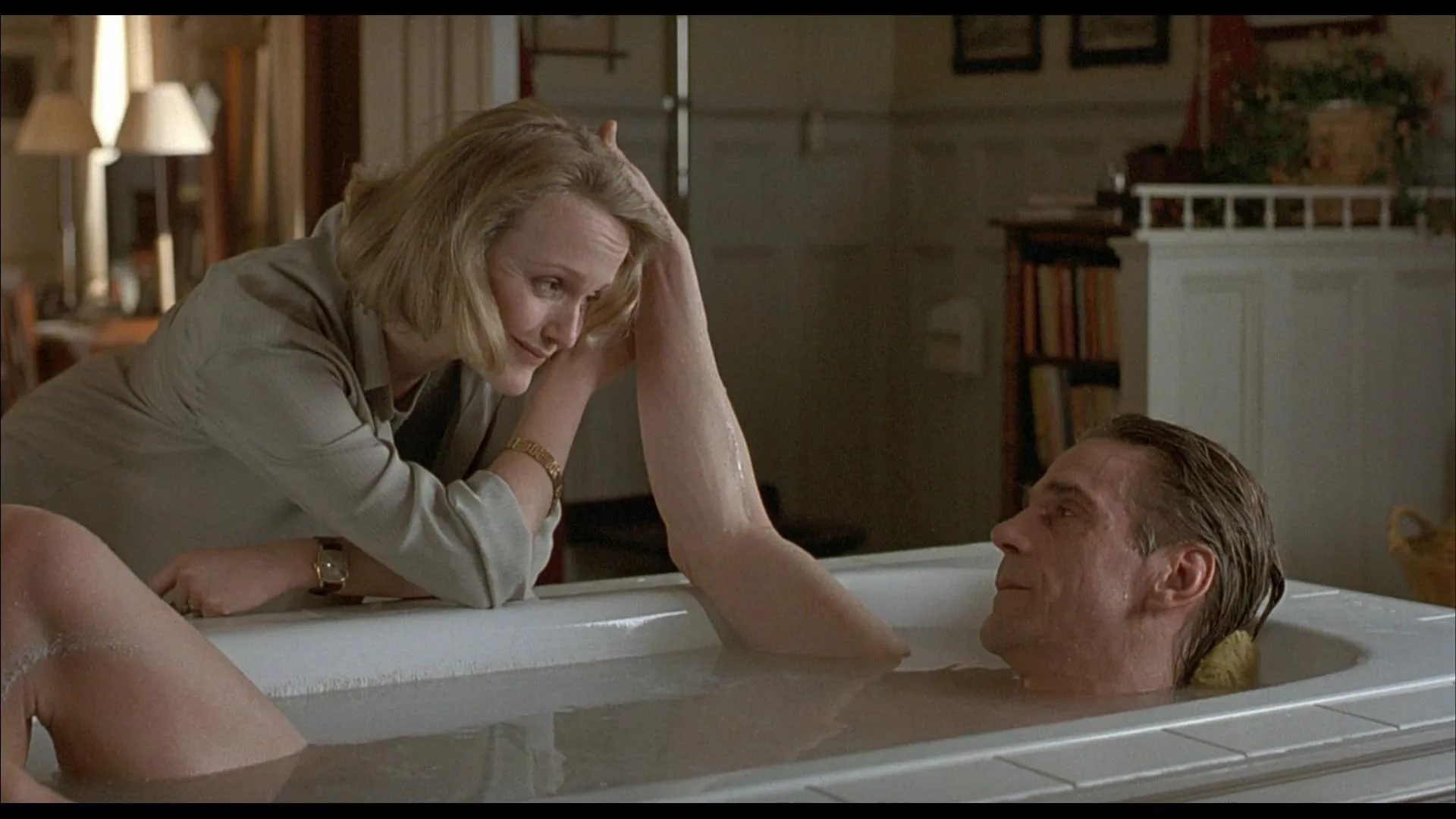 Jeremy Irons and Miranda Richardson in Damage (1992)